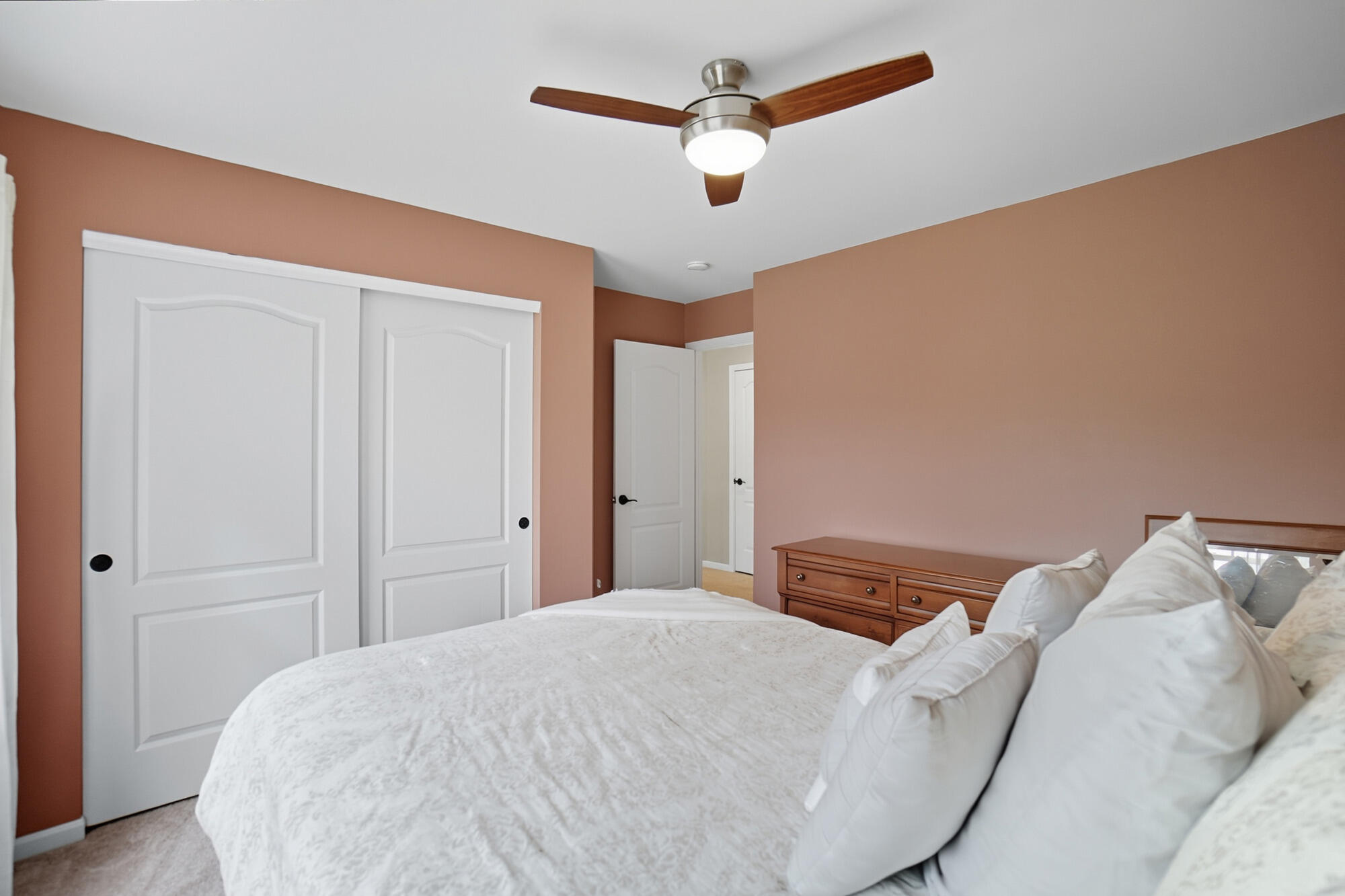 Hebron, Kentucky, 41048, United States, 4 Bedrooms Bedrooms, ,4 BathroomsBathrooms,Residential,For Sale,1958481