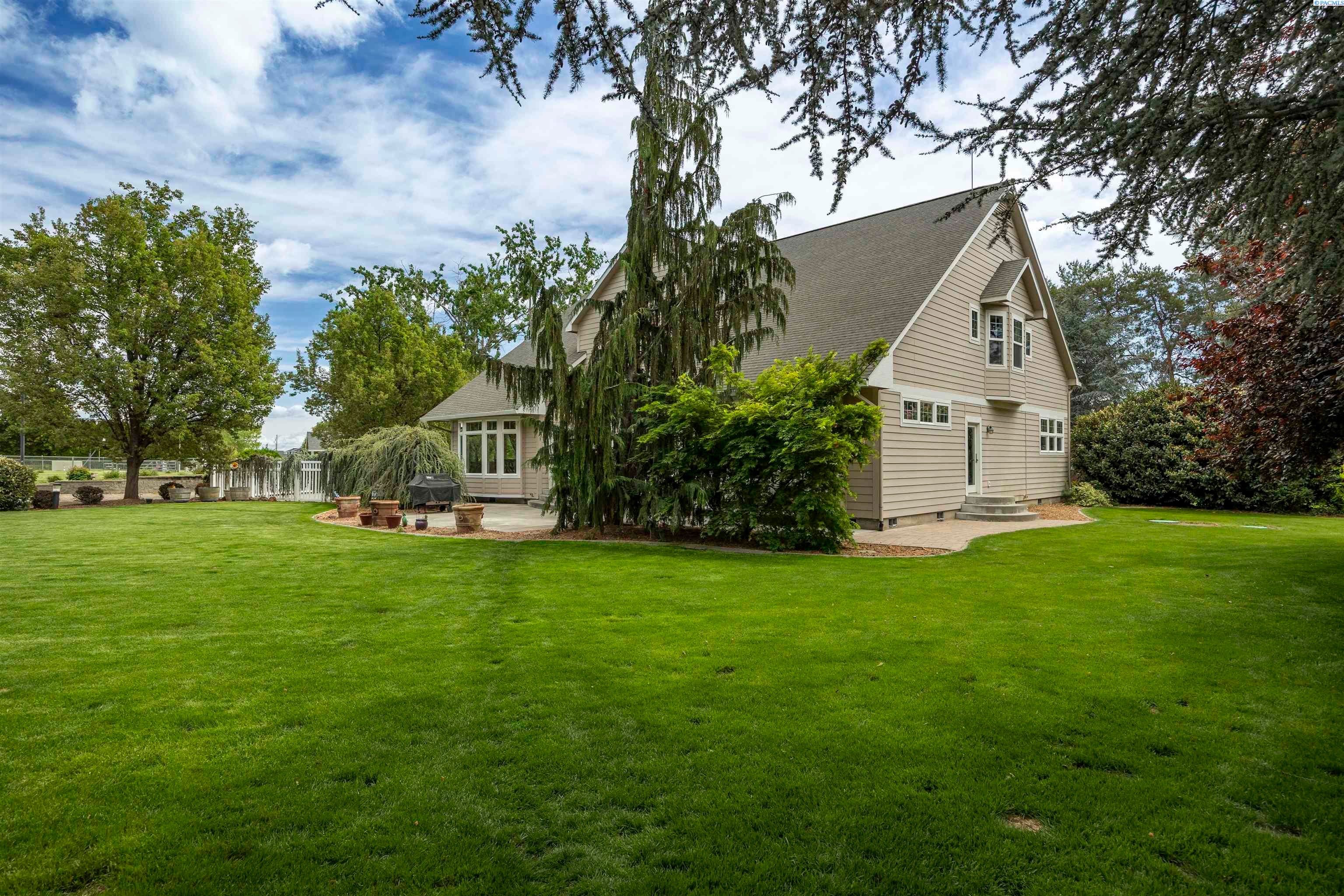 Pasco, Washington, 99301, United States, 3 Bedrooms Bedrooms, ,3 BathroomsBathrooms,Residential,For Sale,1979985