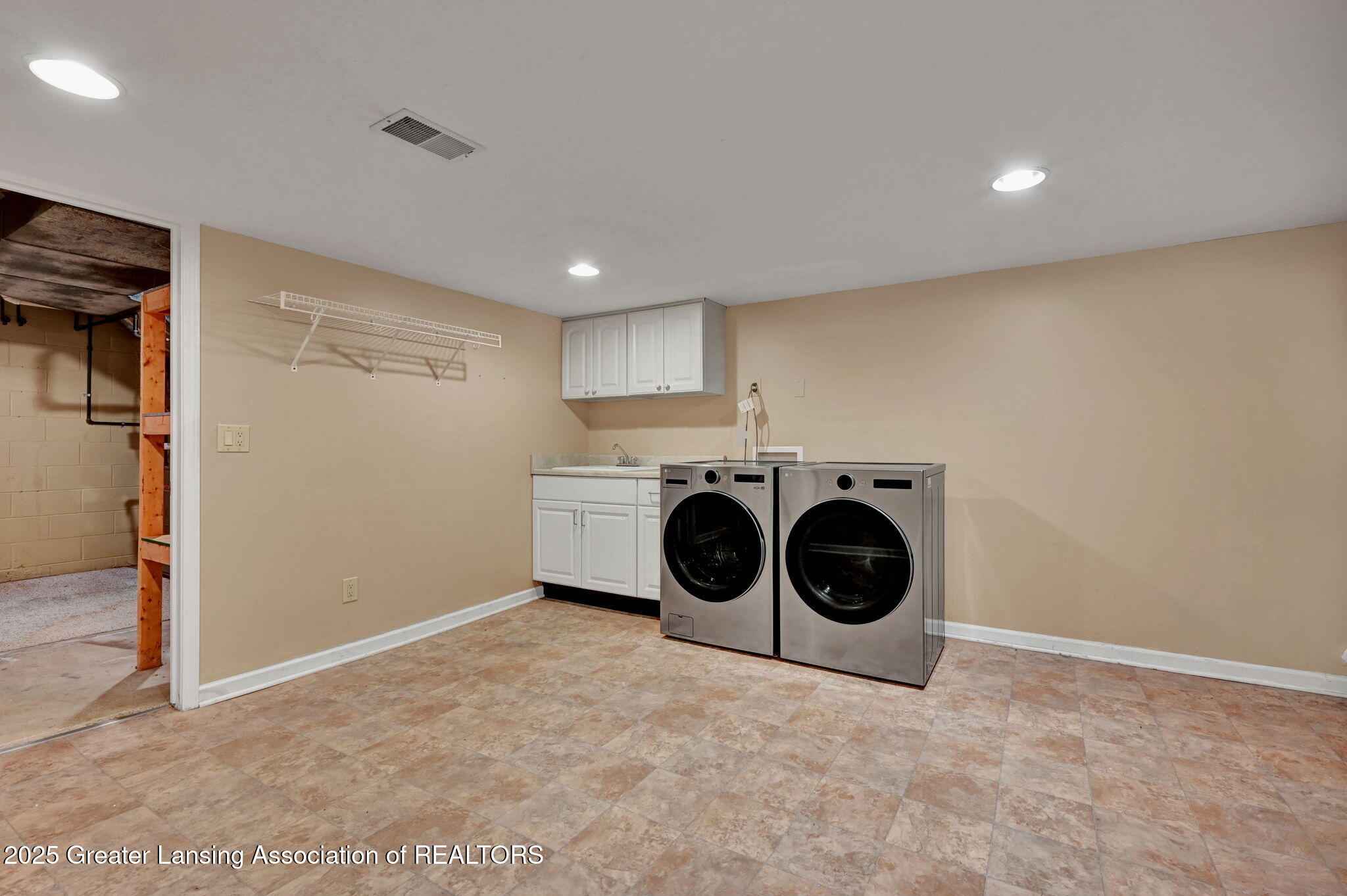 Okemos, Michigan, 48864, United States, 4 Bedrooms Bedrooms, ,4 BathroomsBathrooms,Residential,For Sale,1912445