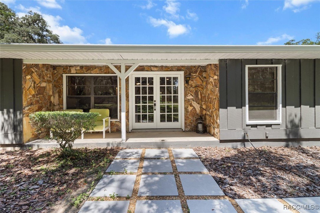 Hernando, Florida, 34442, United States, 5 Bedrooms Bedrooms, ,3 BathroomsBathrooms,Residential,For Sale,1869727