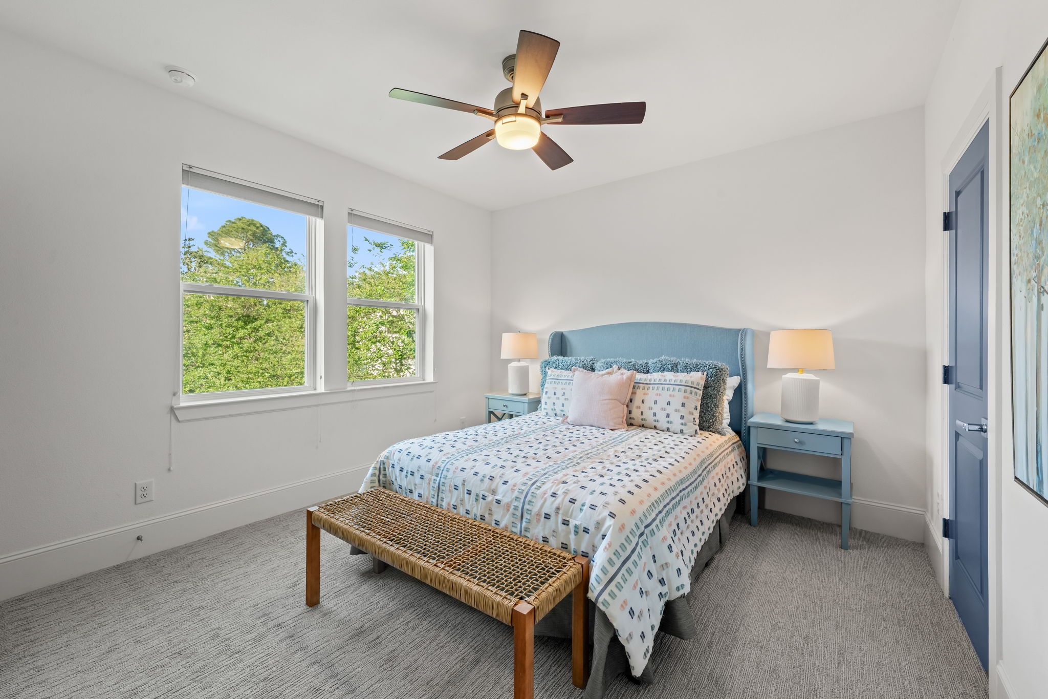  4534 Mimosa Drive - 物件實景