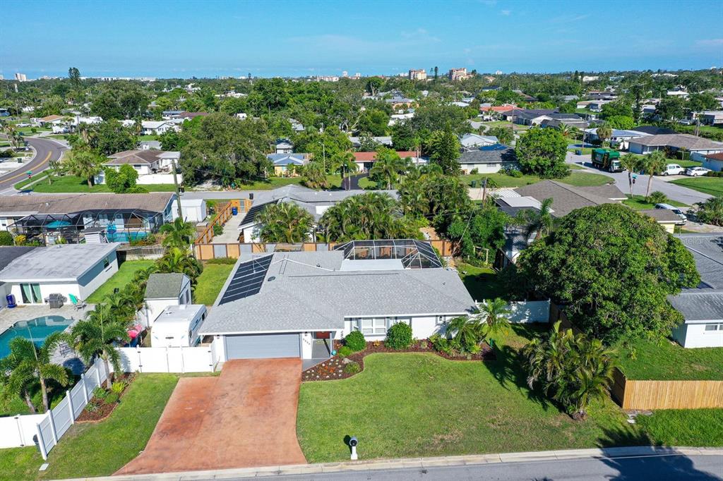 Sarasota, Florida, 34231, United States, 3 Bedrooms Bedrooms, ,2 BathroomsBathrooms,Residential,For Sale,1883466