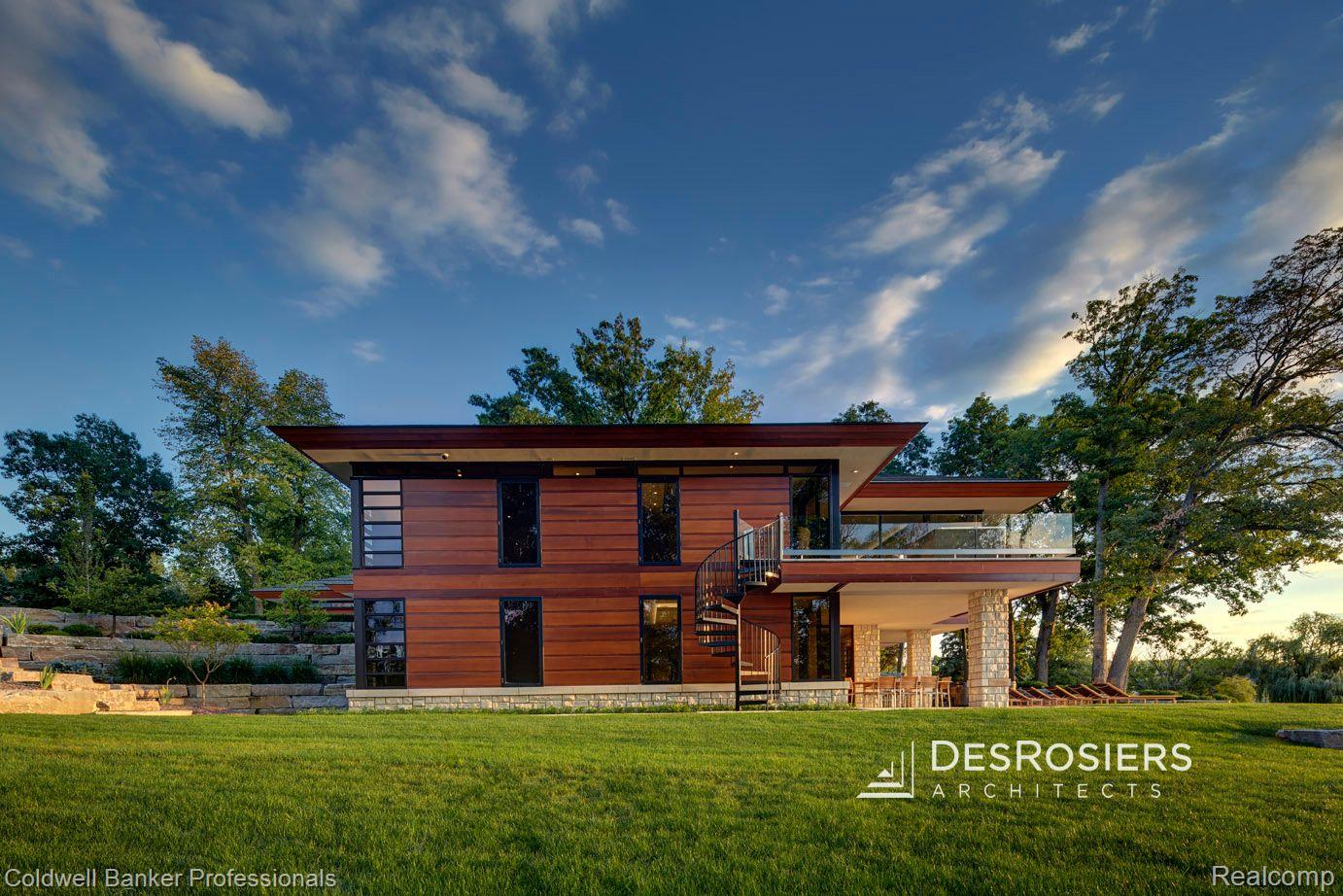 Fenton, Michigan, 48430, United States, 4 Bedrooms Bedrooms, ,5 BathroomsBathrooms,Residential,For Sale,1804653
