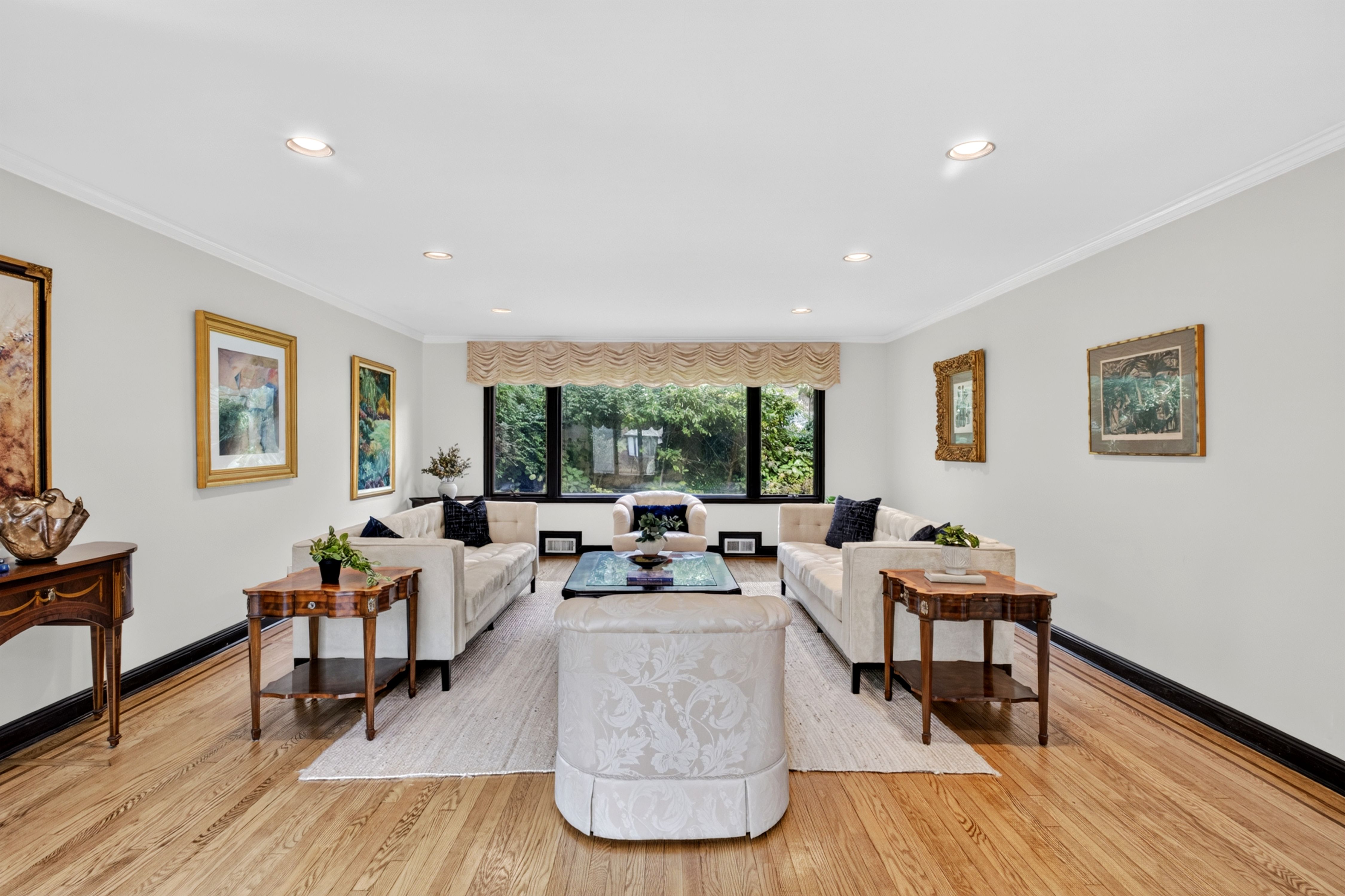  4 Parkwood Drive, Great Neck, NY 11023 - 物件實景