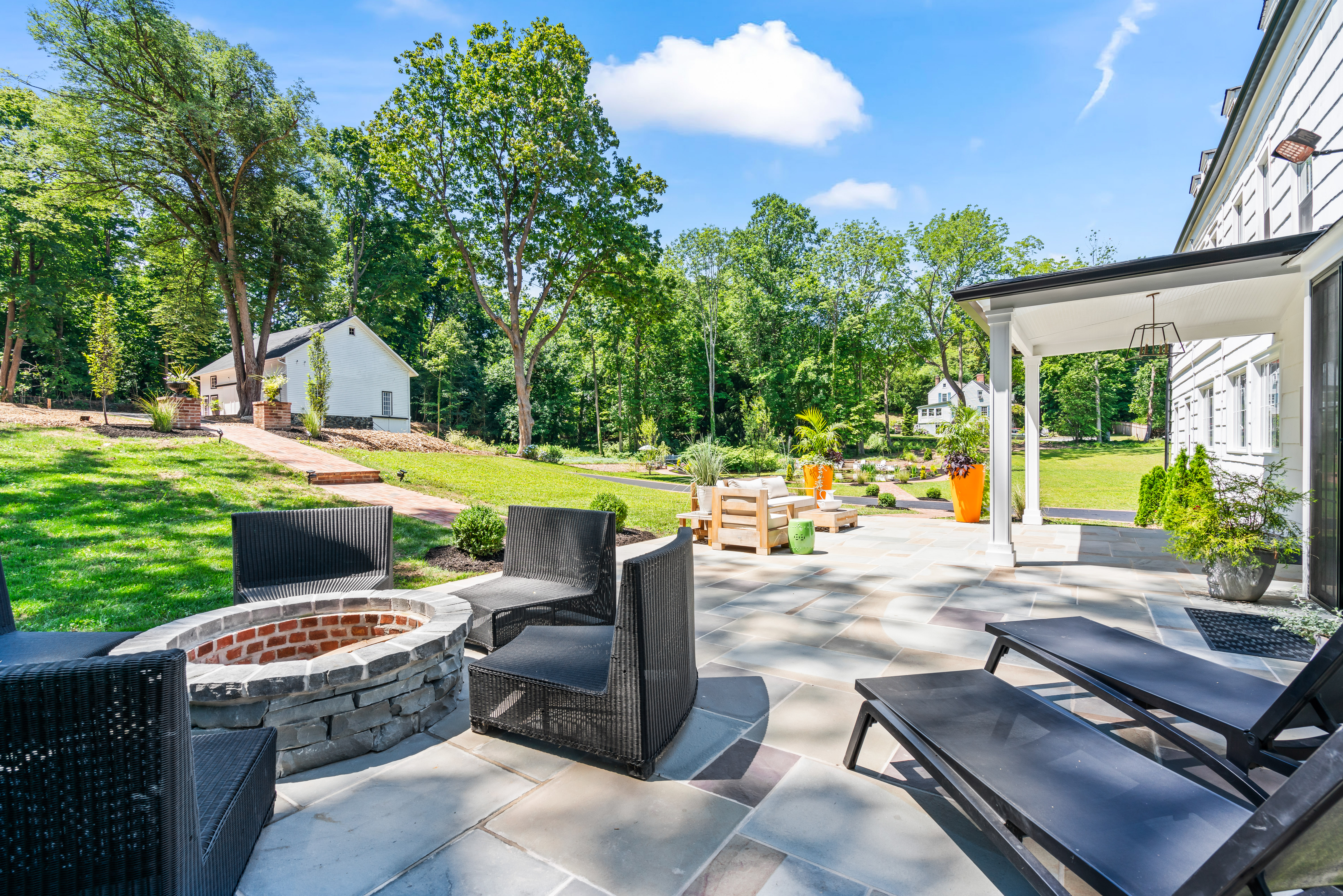  77 Cove Road, Oyster Bay, NY 11771 - 物件實景