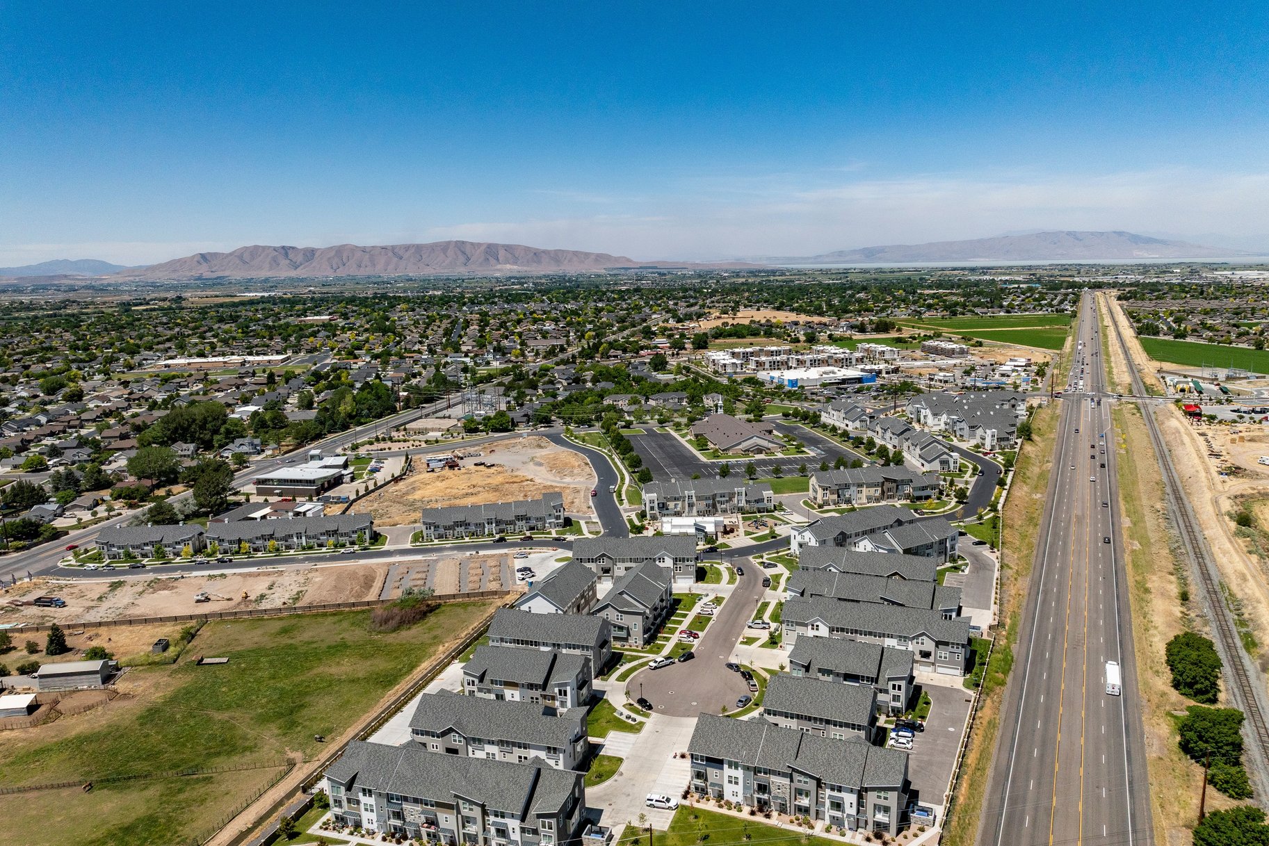  Beautiful Three-Bedroom Townhome at The Ridge at Spanish Fork - 物件實景