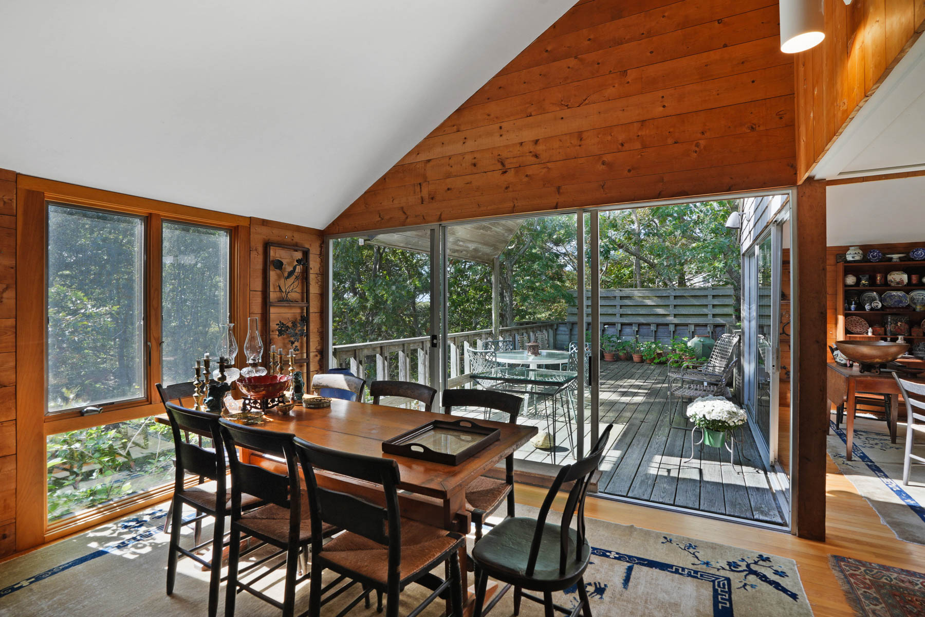  Distinctive Contemporary House and Guest House - 物件實景