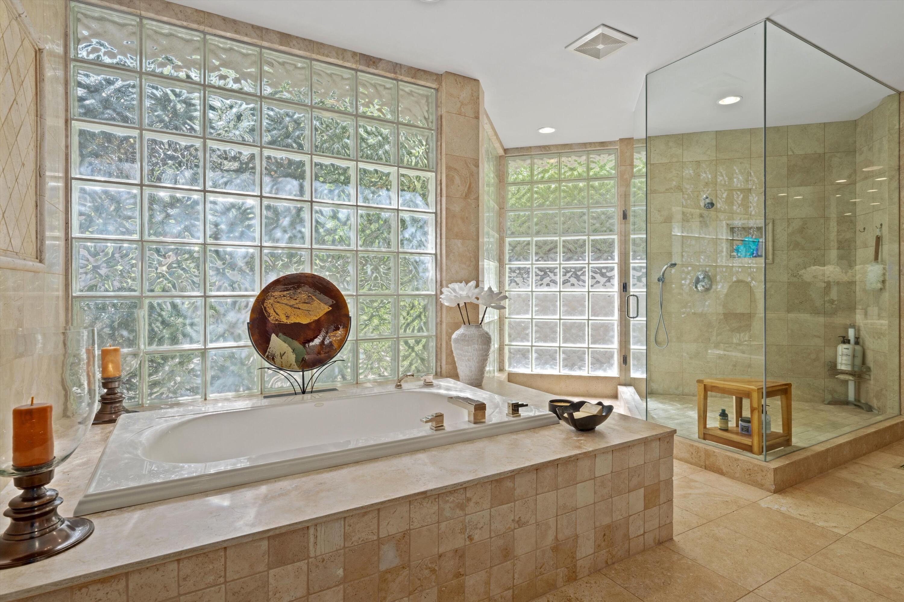 Palm Desert, California, 92260, United States, 4 Bedrooms Bedrooms, ,6 BathroomsBathrooms,Residential,For Sale,2002034