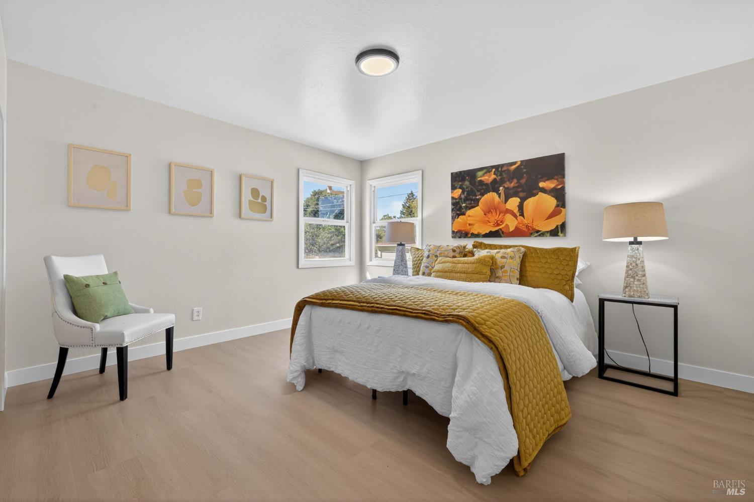 Sebastopol, California, 95472, United States, 2 Bedrooms Bedrooms, ,1 BathroomBathrooms,Residential,For Sale,2048872