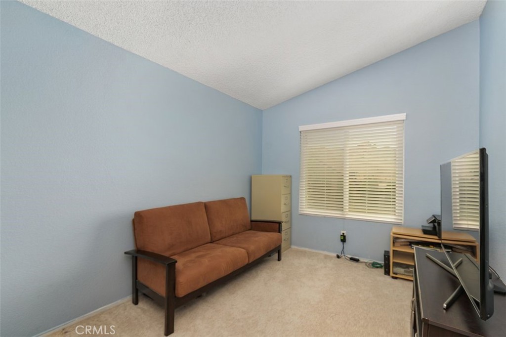 Fontana, California, 92337, United States, 4 Bedrooms Bedrooms, ,3 BathroomsBathrooms,Residential,For Sale,1926621