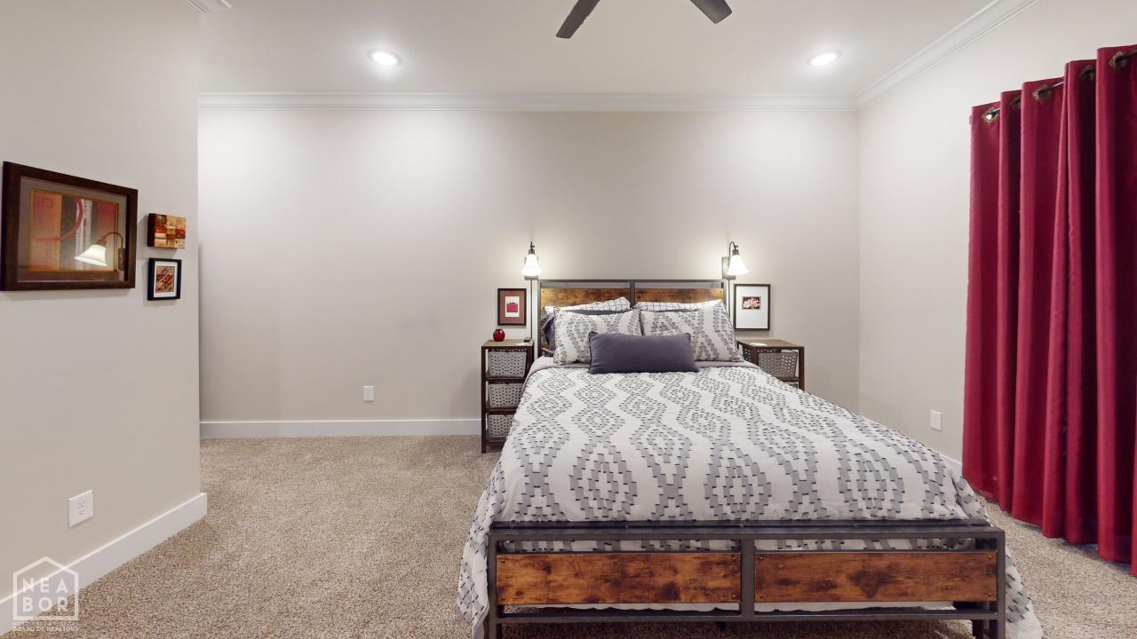 Jonesboro, Arkansas, 72405, United States, 5 Bedrooms Bedrooms, ,5 BathroomsBathrooms,Residential,For Sale,1983308