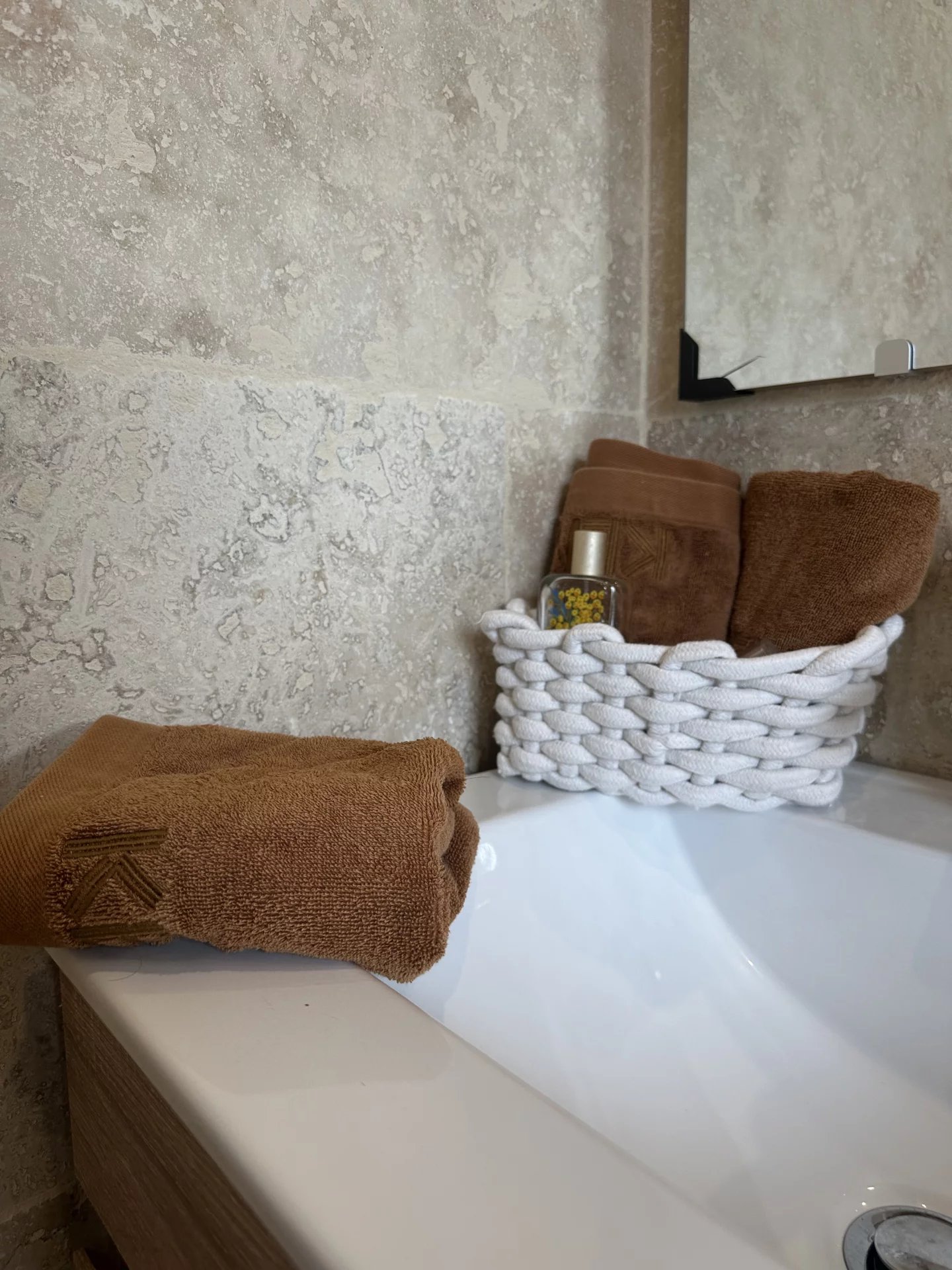 La Colle-sur-Loup, Provence-Alpes-Côte d?Azur, 06480, FR, 2 Bedrooms Bedrooms, ,Residential,For Sale,1680939
