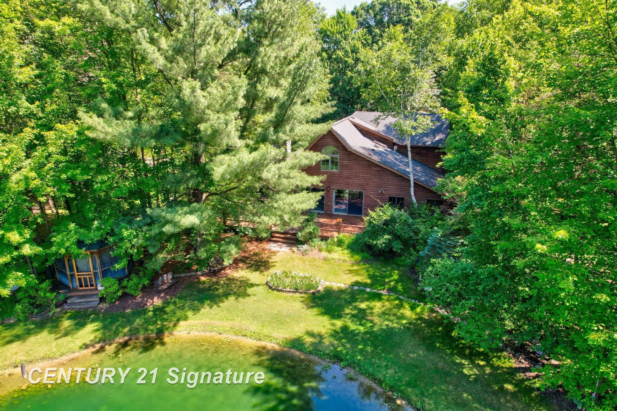 Chesaning, Michigan, 48616, United States, 4 Bedrooms Bedrooms, ,3 BathroomsBathrooms,Residential,For Sale,1980512