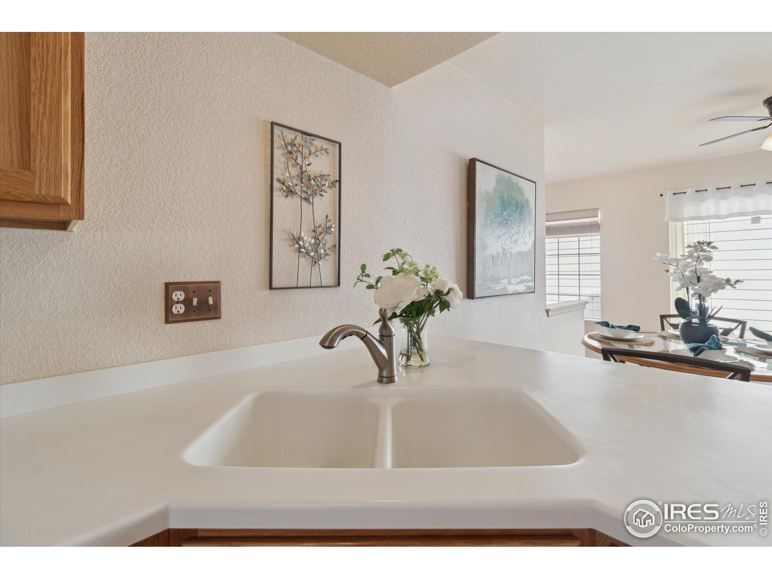 Broomfield, Colorado, 80023, United States, 3 Bedrooms Bedrooms, ,3 BathroomsBathrooms,Residential,For Sale,1989146