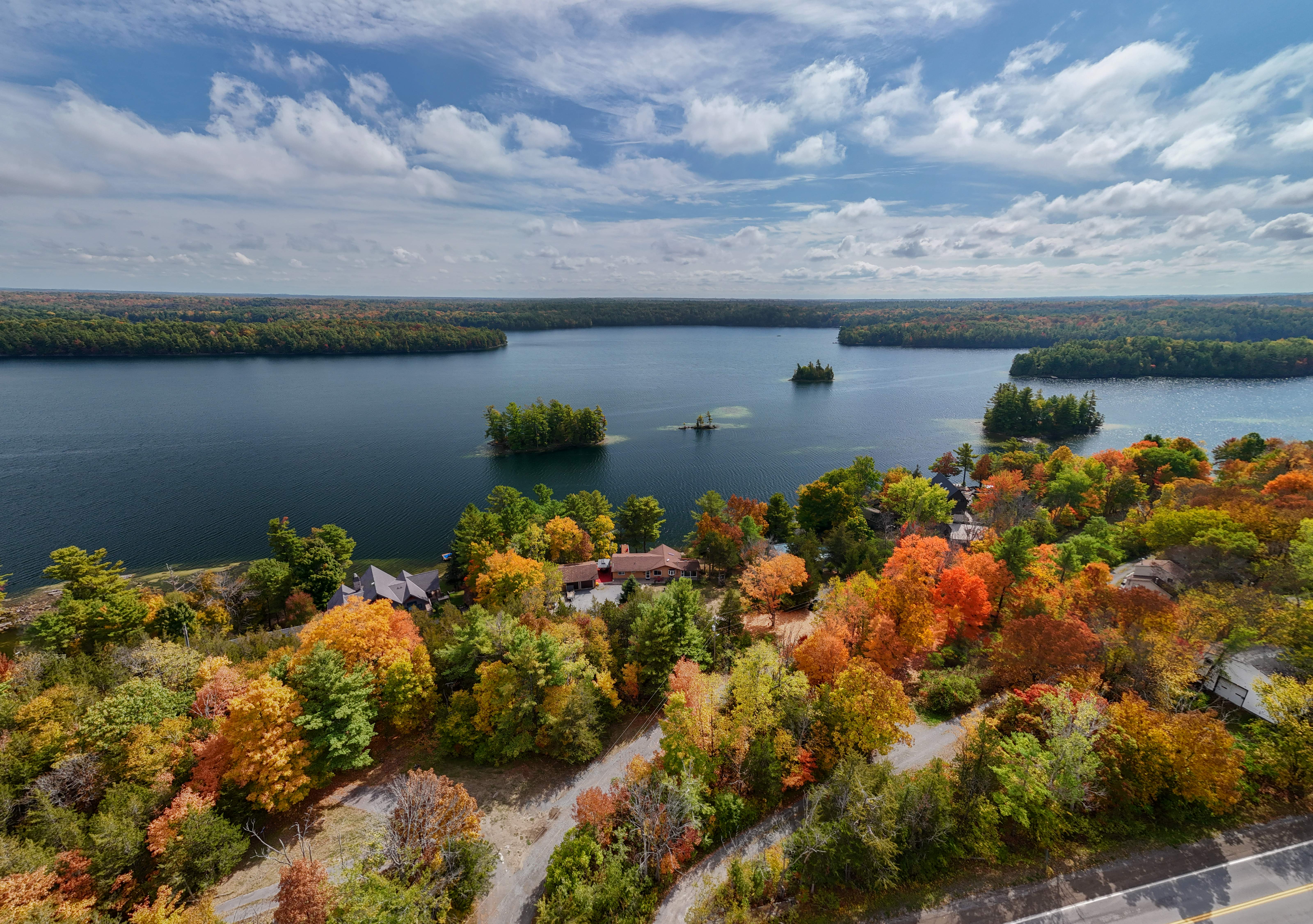 South Frontenac, Ontario, K0H 2L0, CA, 3 Bedrooms Bedrooms, ,3 BathroomsBathrooms,Residential,For Sale,1960739