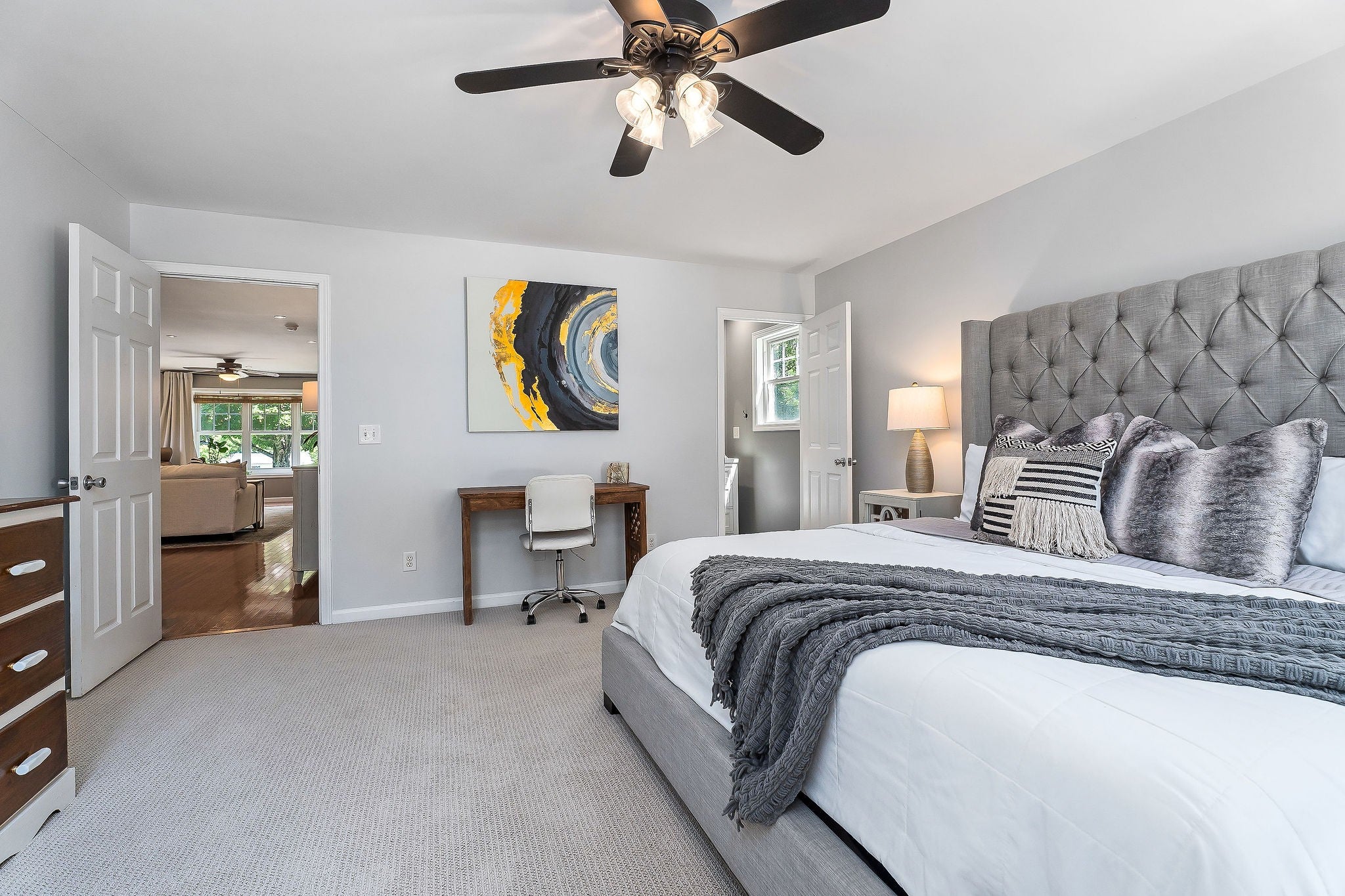 Smithville, Tennessee, 37166, United States, 1 Bedroom Bedrooms, ,4 BathroomsBathrooms,Residential,For Sale,2006606