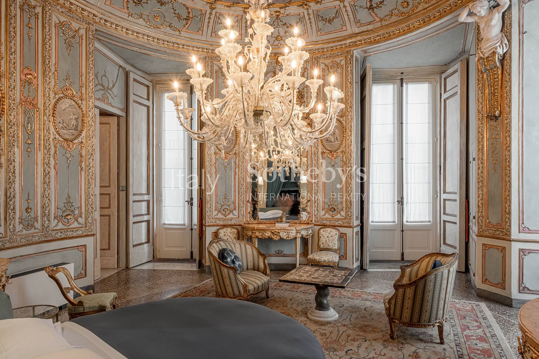 Monumental historic mansion in the heart of Naples - 物件實景