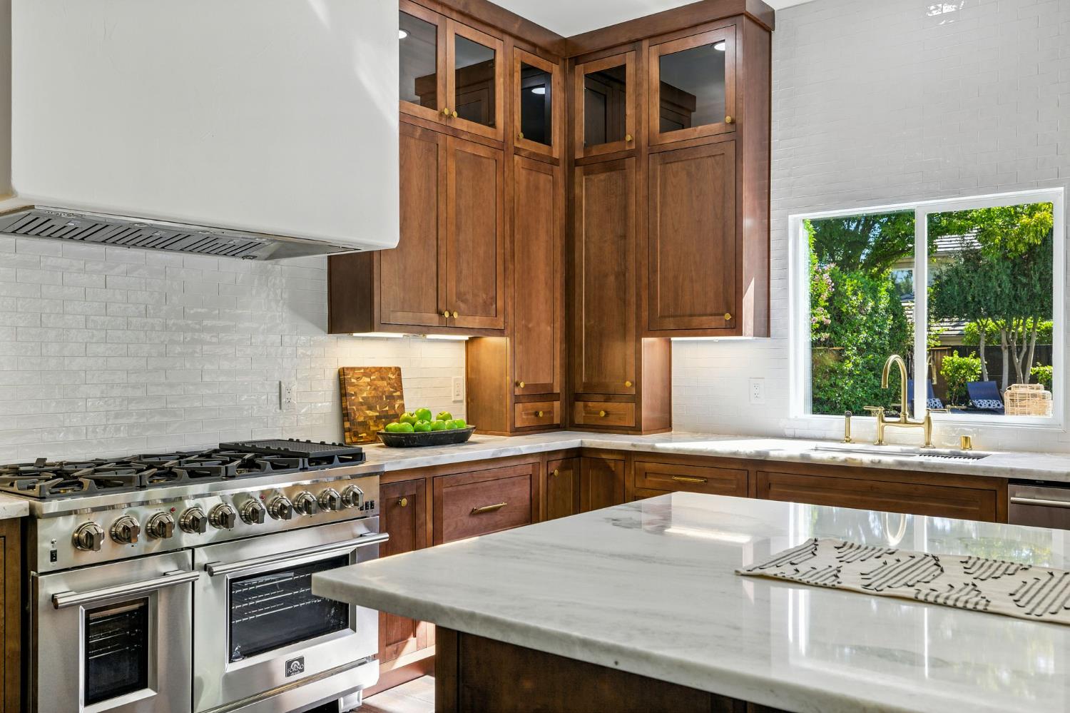 Granite Bay, California, 95746, United States, 5 Bedrooms Bedrooms, ,4 BathroomsBathrooms,Residential,For Sale,1941914