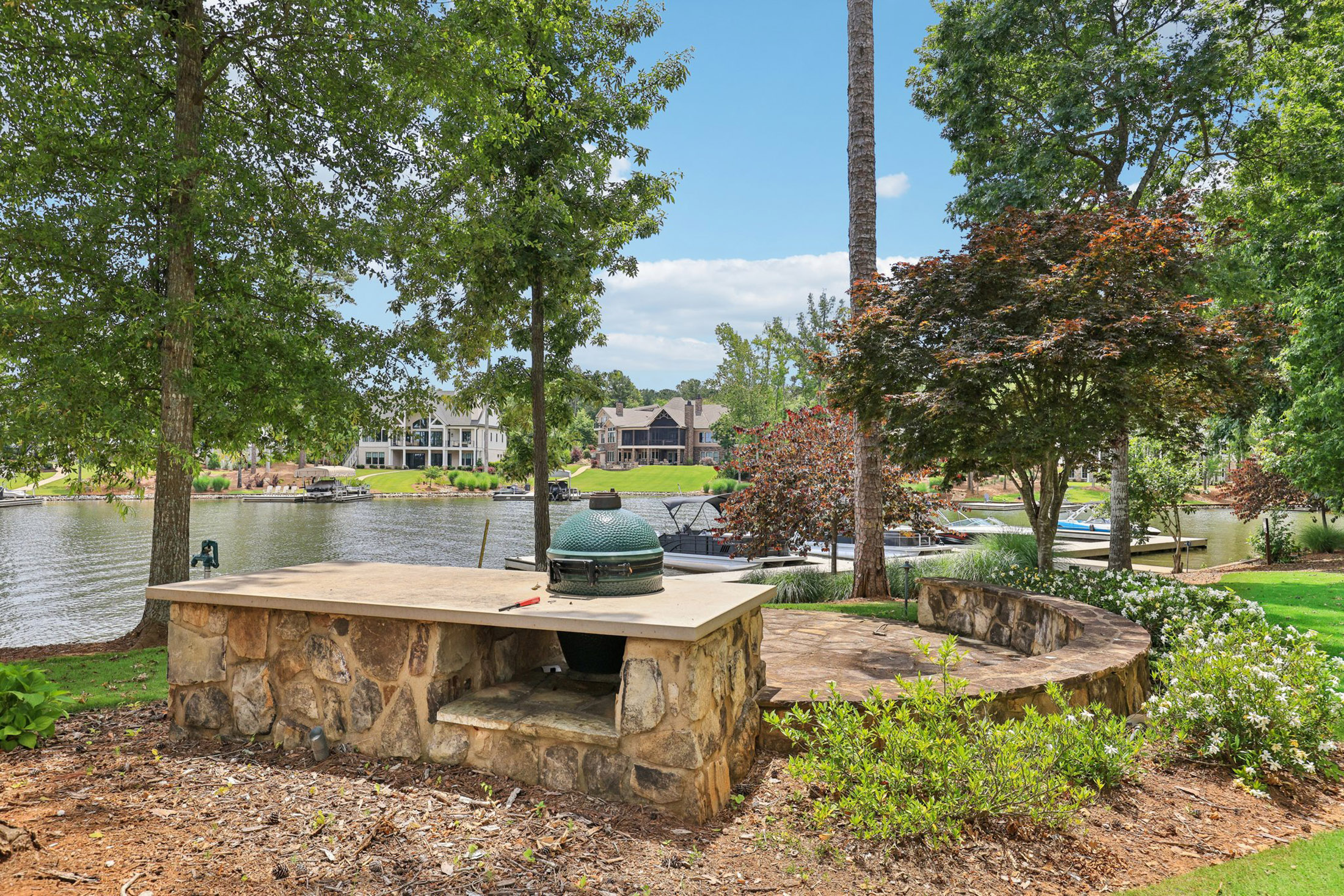  Stunning New Home by Green Park Homes in Sought-after Cuscowilla Community - 物件實景