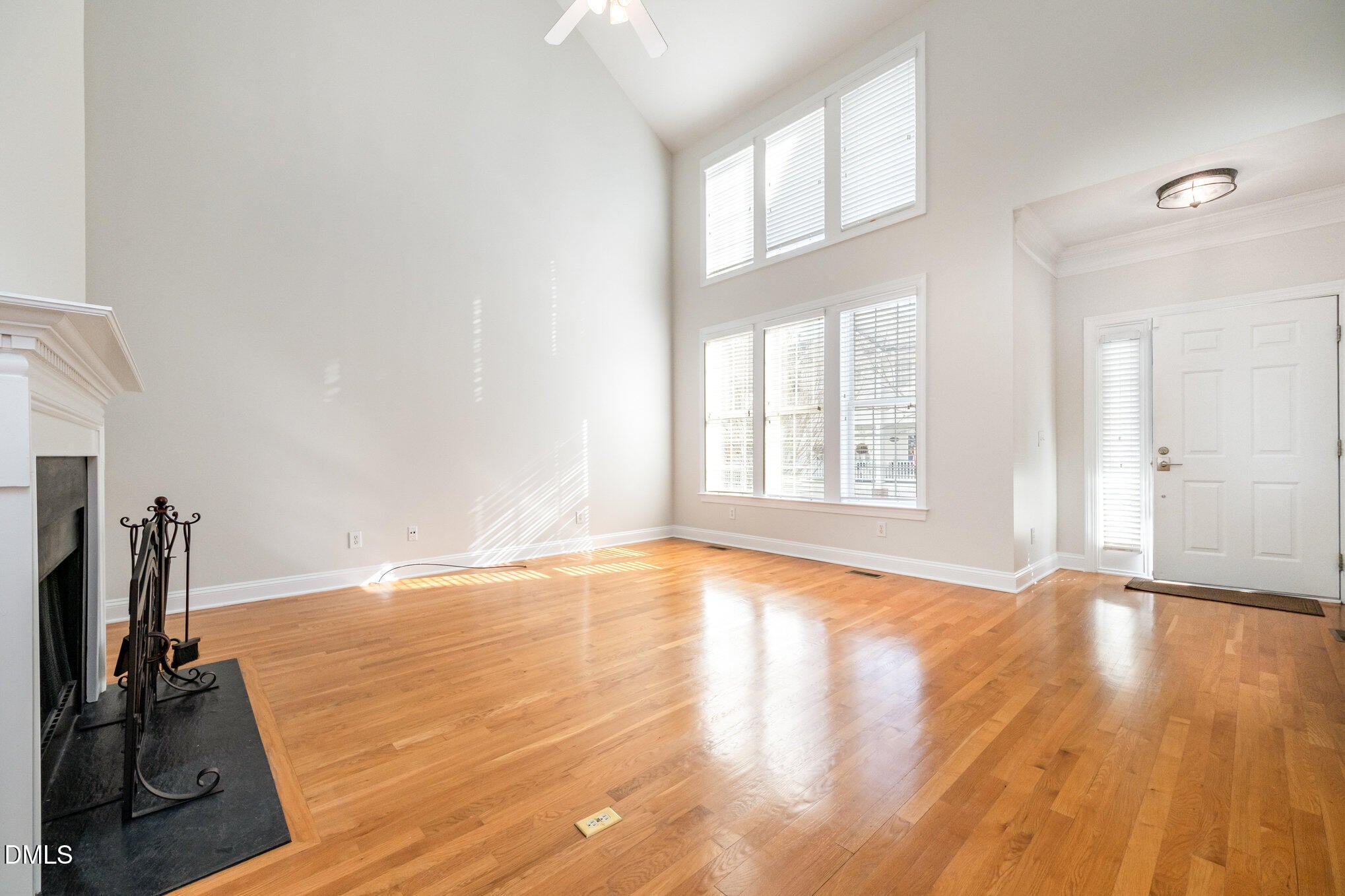 Raleigh, North Carolina, 27612, United States, 3 Bedrooms Bedrooms, ,3 BathroomsBathrooms,Residential,For Sale,1996070