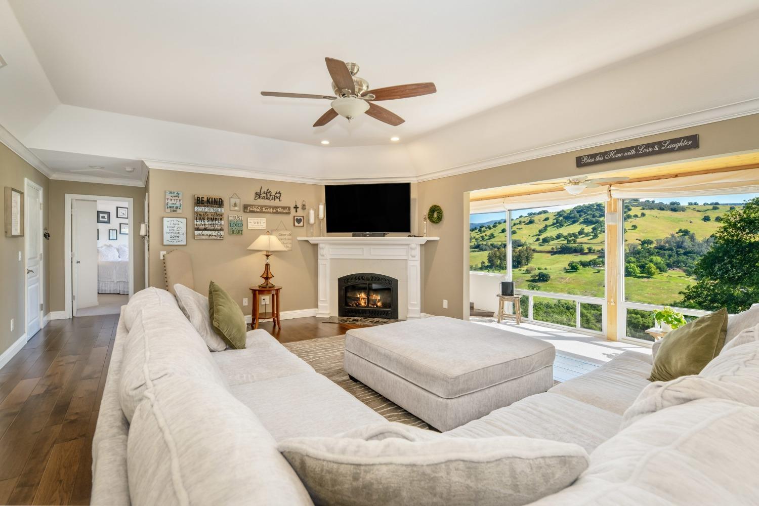 Browns Valley, California, 95918, United States, 4 Bedrooms Bedrooms, ,3 BathroomsBathrooms,Residential,For Sale,1794732