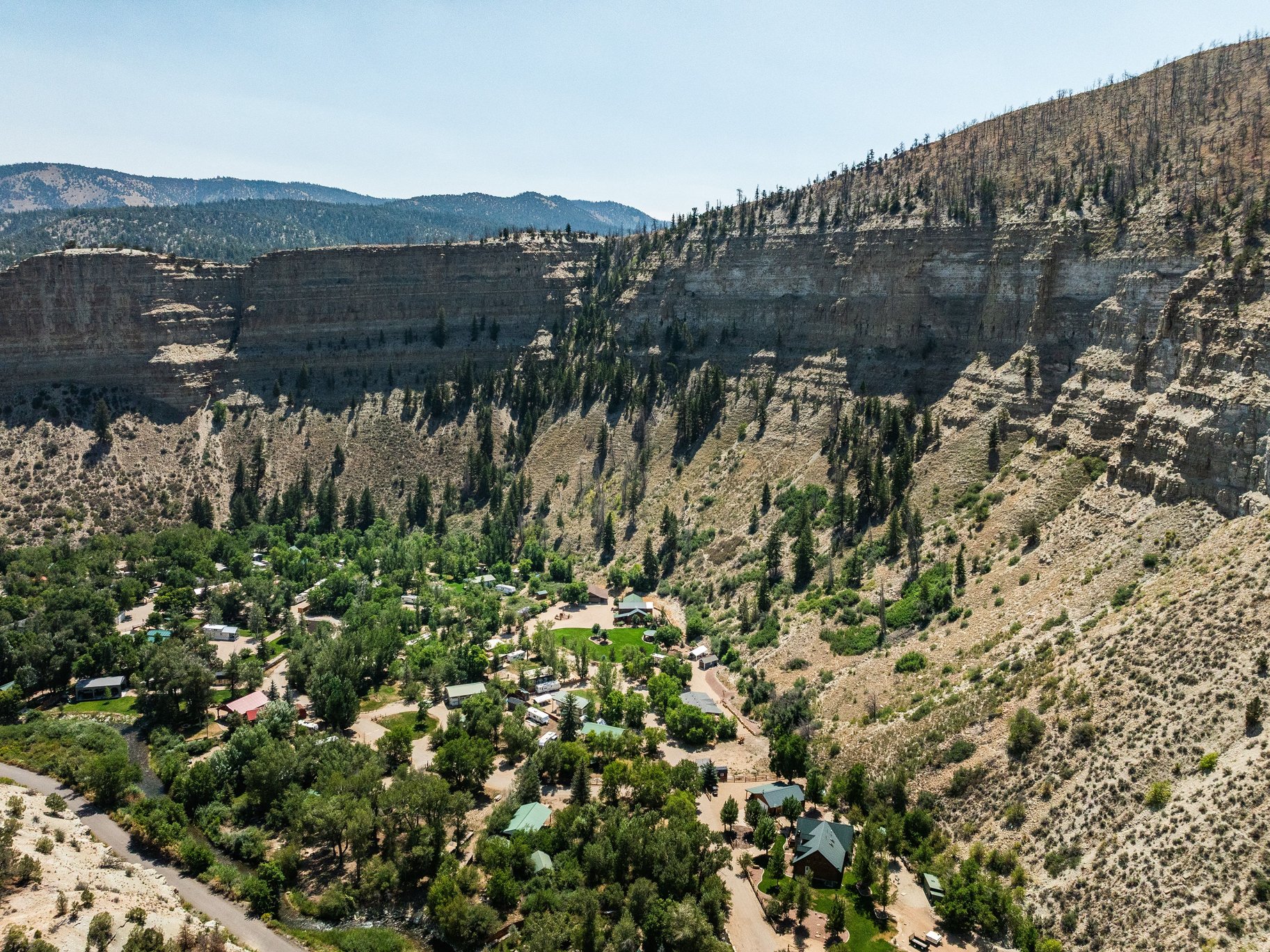  The Kind of Cabin Nobody Wants to Leave — For Sale in Fruitland, Utah - 物件實景