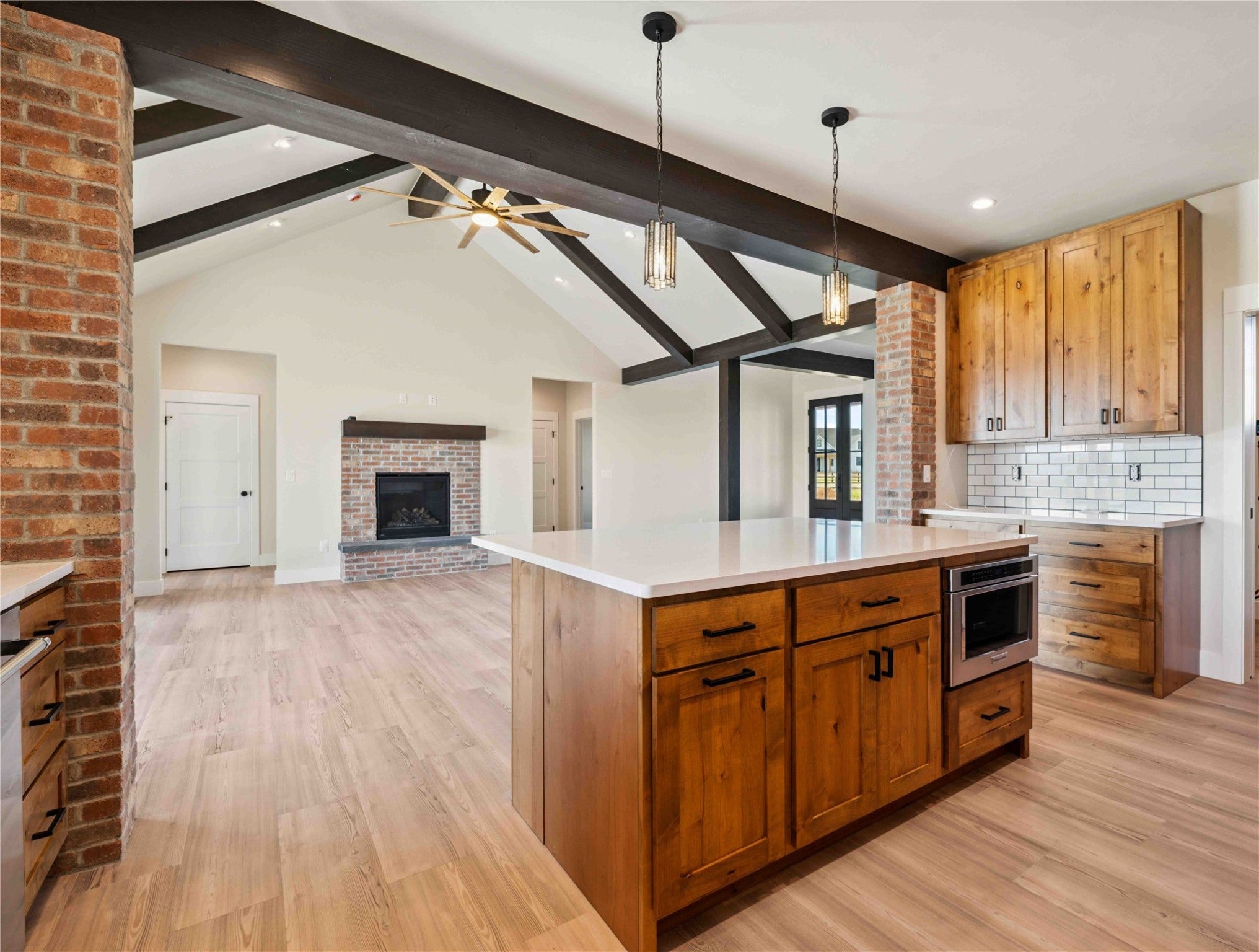 Kalispell, Montana, 59901, United States, 4 Bedrooms Bedrooms, ,4 BathroomsBathrooms,Residential,For Sale,1907313
