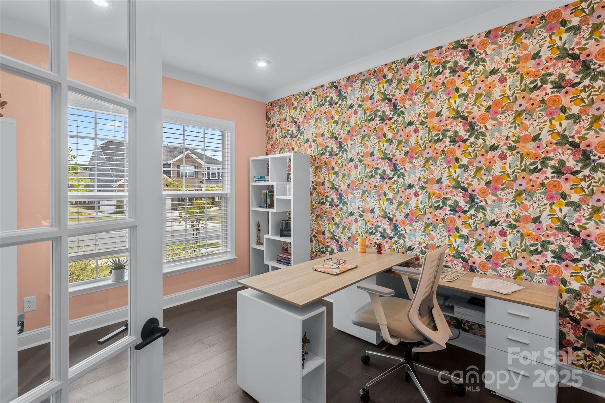 Charlotte, North Carolina, 28278, United States, 5 Bedrooms Bedrooms, ,5 BathroomsBathrooms,Residential,For Sale,1866050