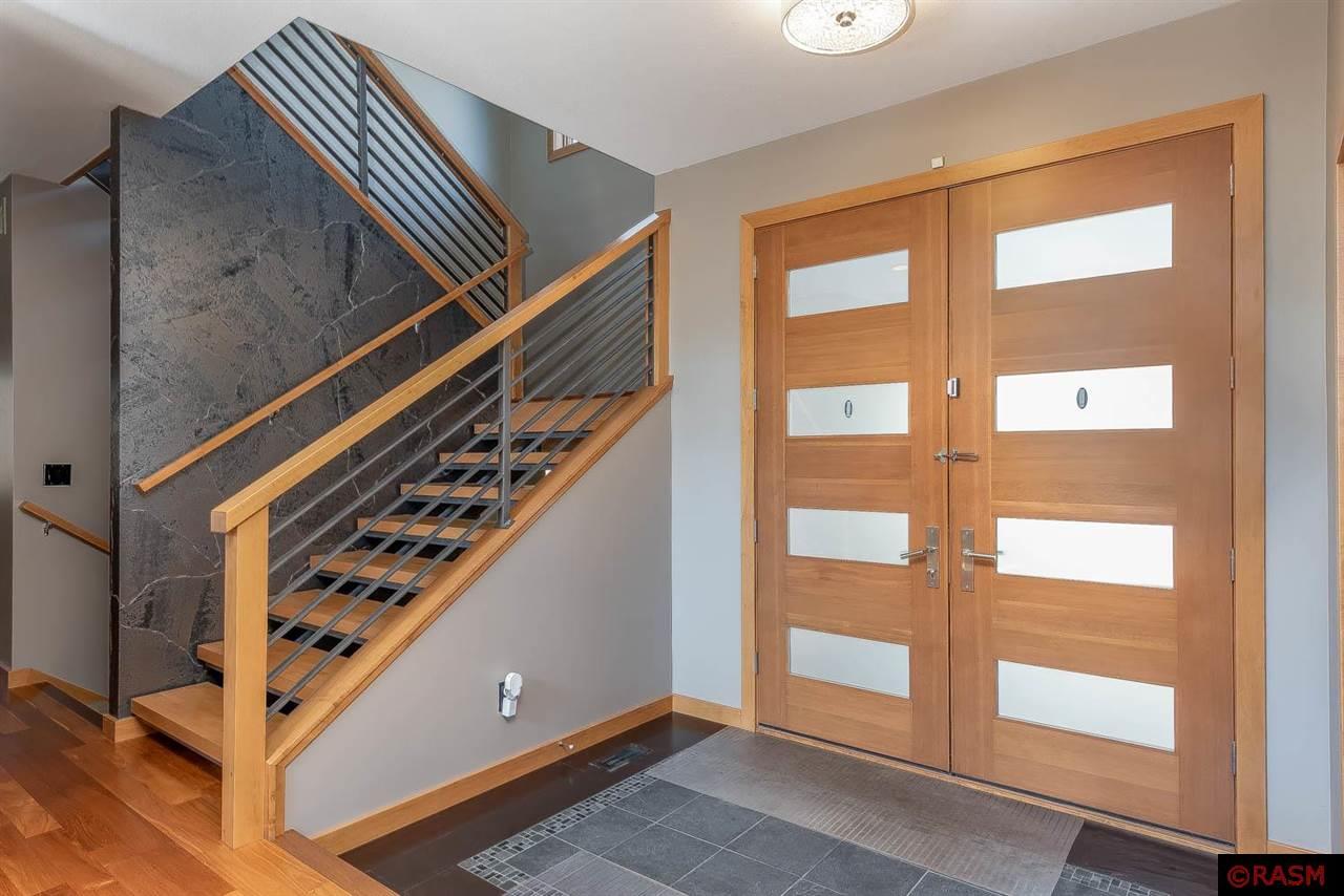 Mankato, Minnesota, 56001, United States, 5 Bedrooms Bedrooms, ,3 BathroomsBathrooms,Residential,For Sale,1976470