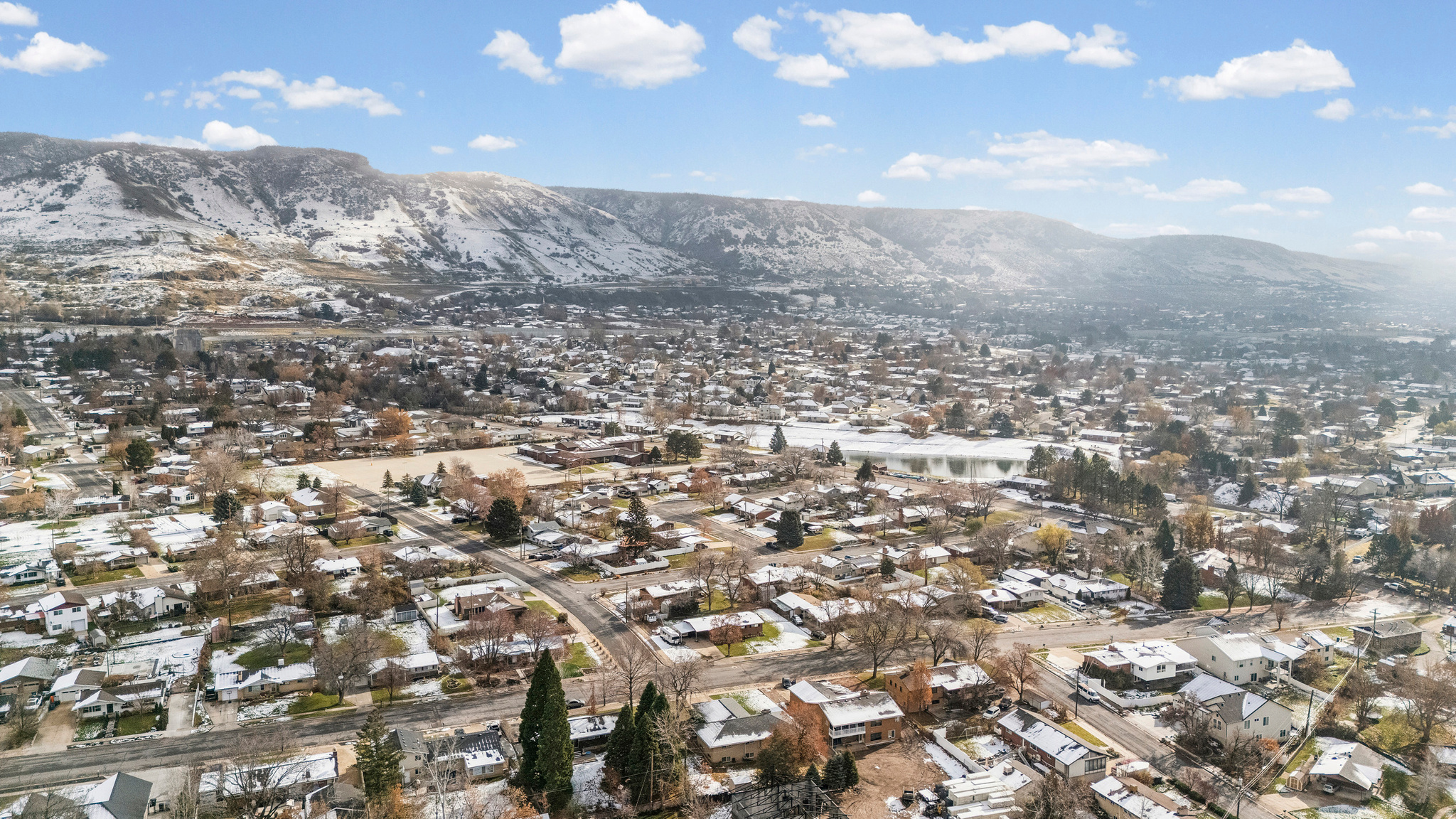 Kaysville, Utah, 84037, United States, 5 Bedrooms Bedrooms, ,1 BathroomBathrooms,Residential,For Sale,2003168