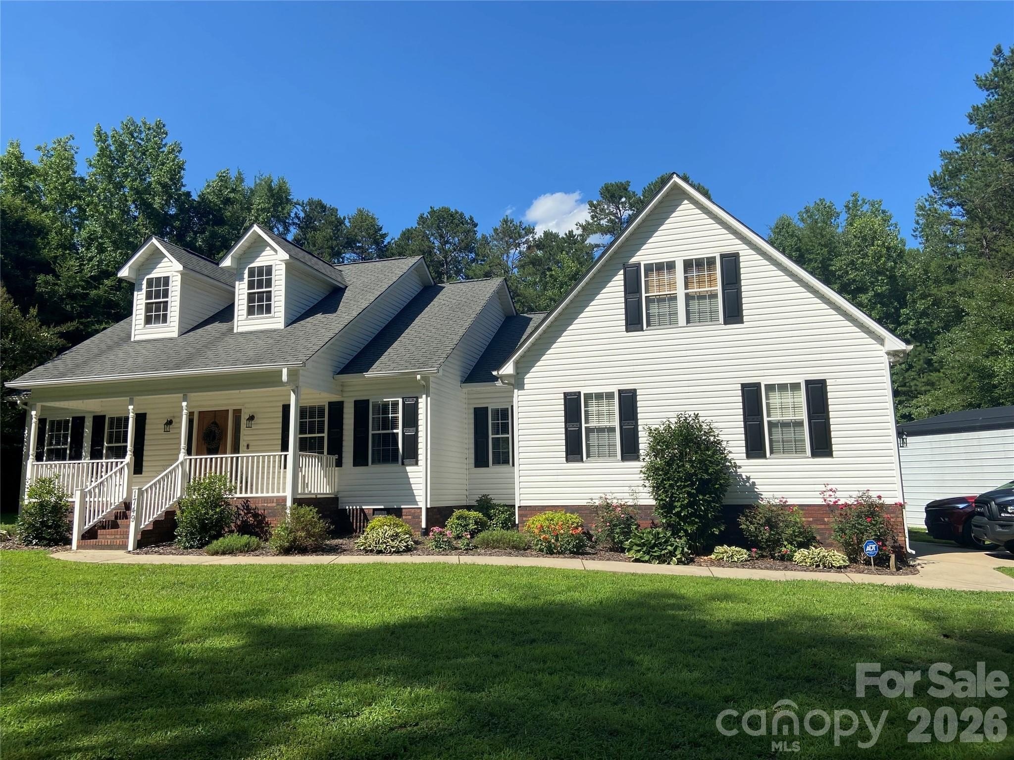 Salisbury, North Carolina, 28144, United States, 4 Bedrooms Bedrooms, ,3 BathroomsBathrooms,Residential,For Sale,2025136