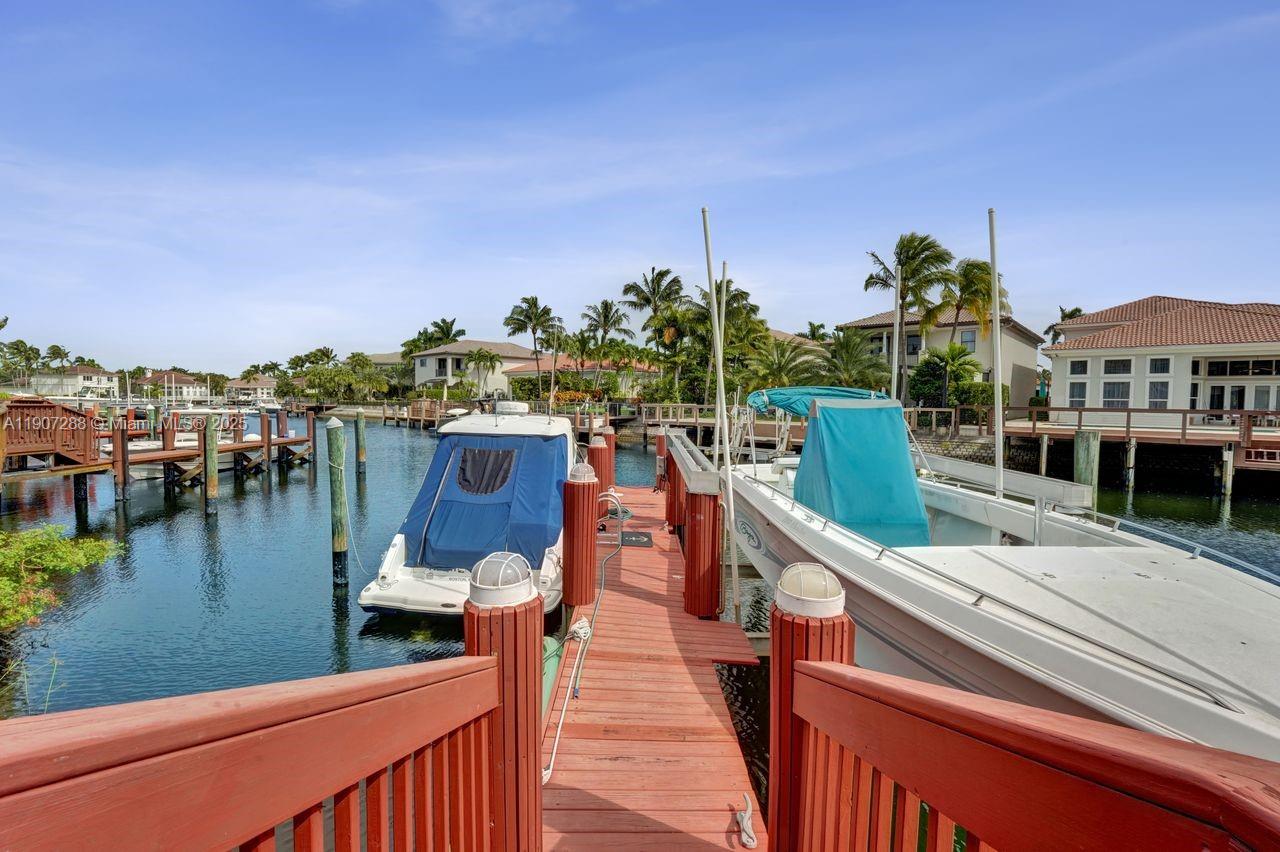 Hollywood, Florida, 33019, United States, 3 Bedrooms Bedrooms, ,3 BathroomsBathrooms,Residential,For Sale,1989592