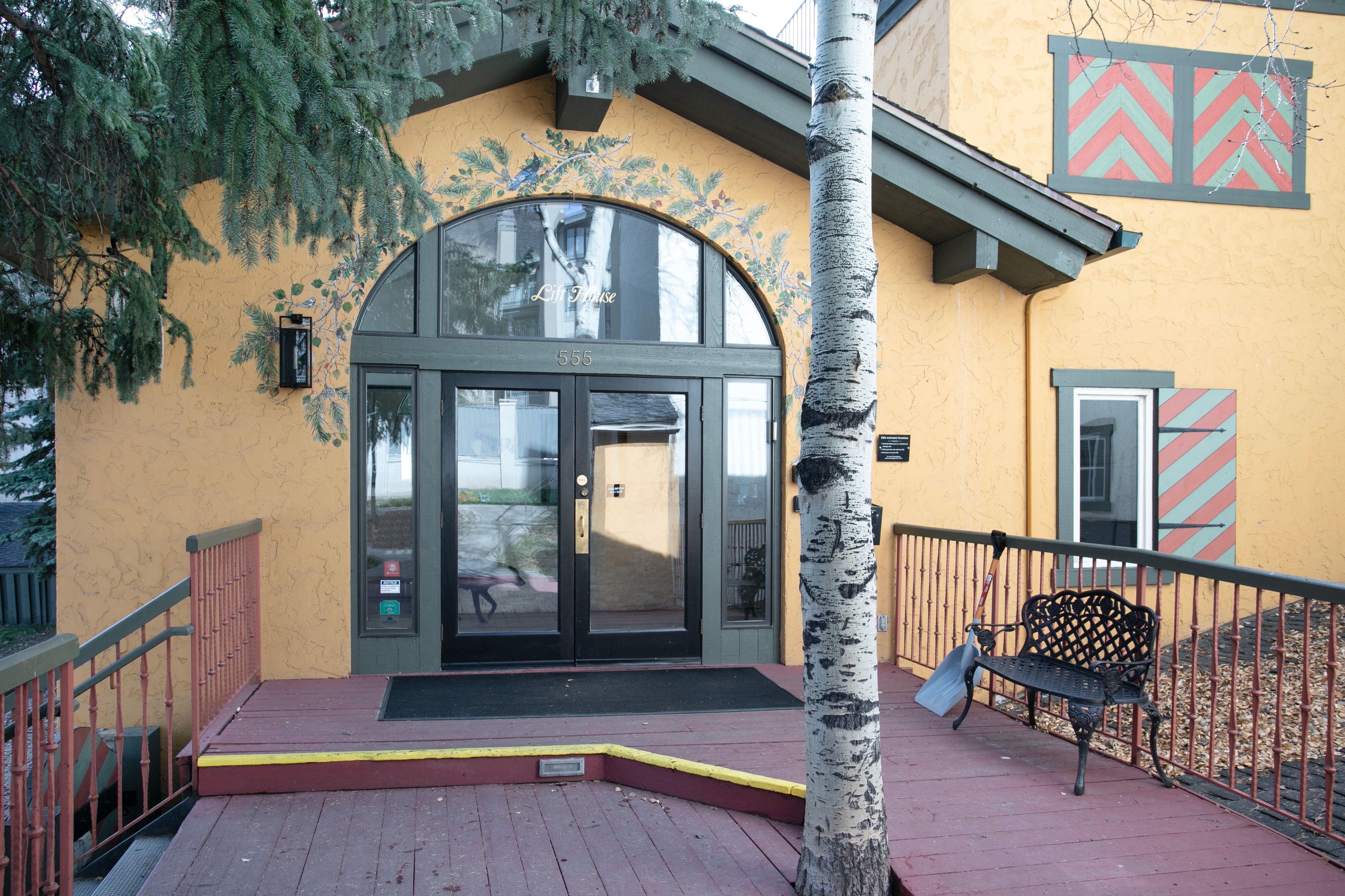  555 E Lionshead Circle, Vail, CO, 81657 - 物件實景