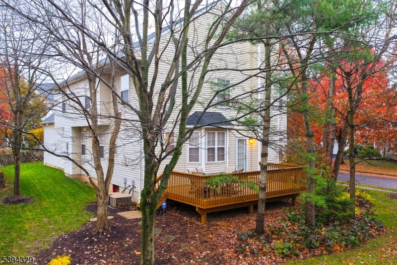 Bernards Twp., New Jersey, 07920, United States, 5 Bedrooms Bedrooms, ,3 BathroomsBathrooms,Residential,For Sale,1992949