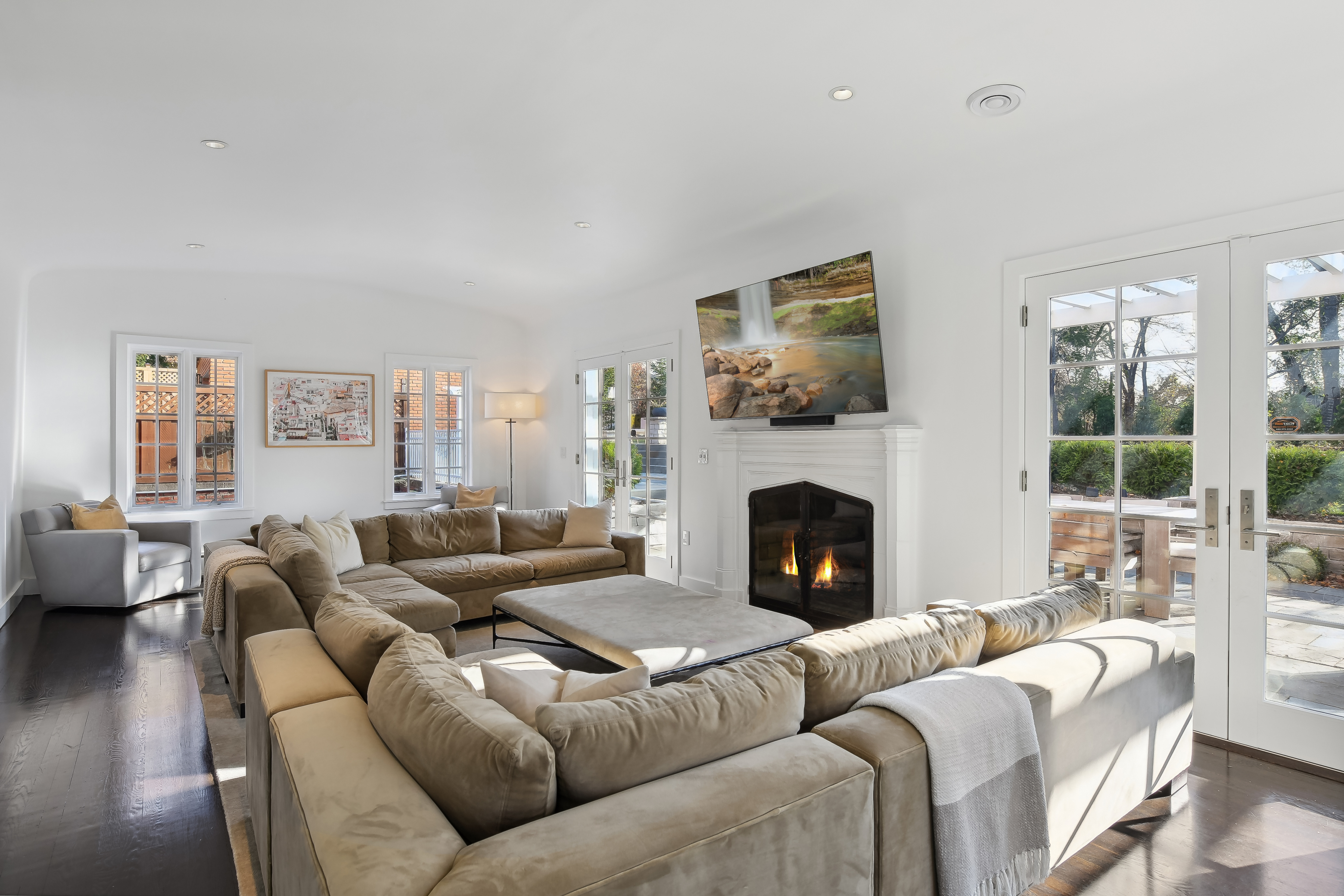  Stunning Home, Unrivaled Location - 物件實景