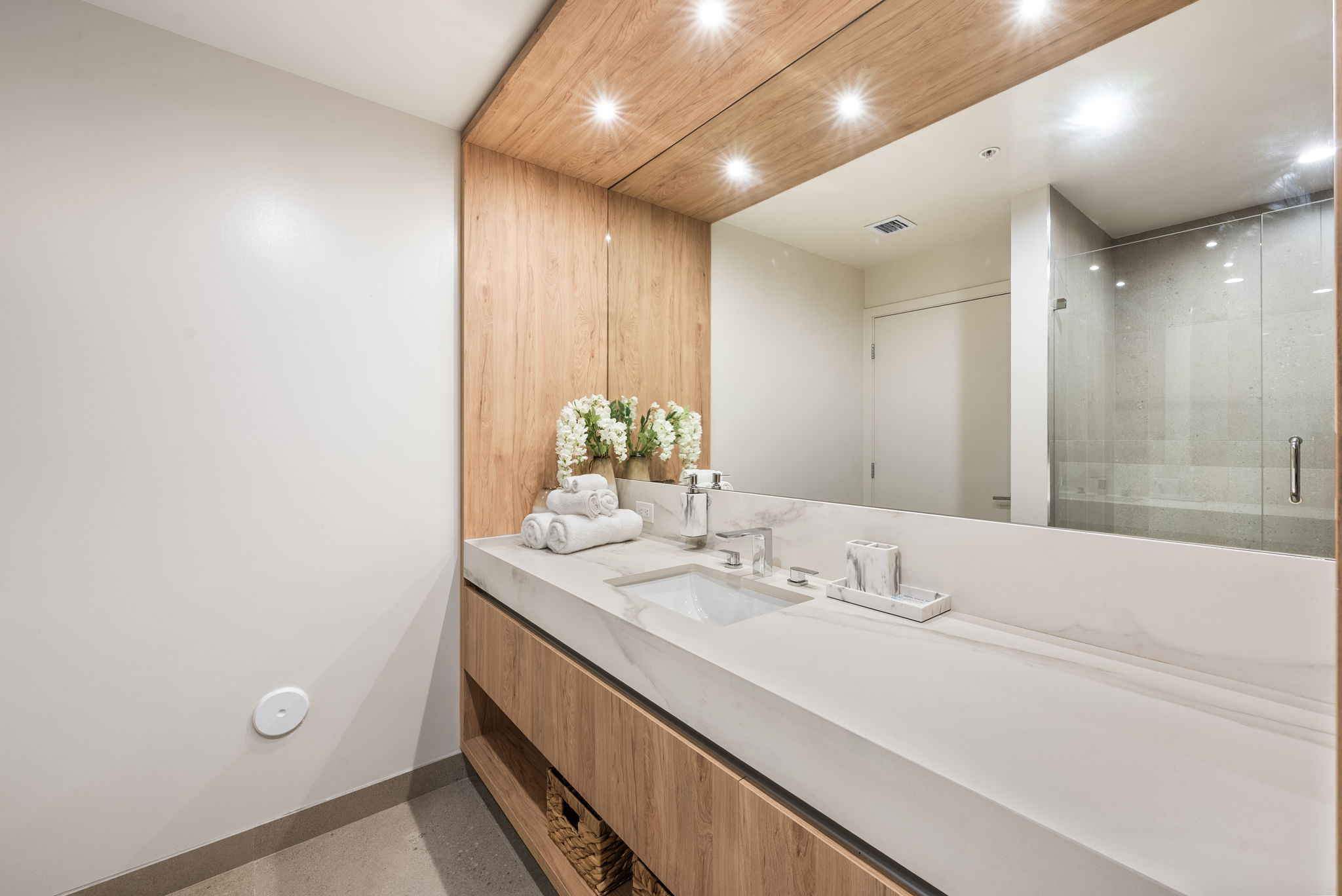  11 NE 6th Street, Miami, FL, 33132 - 物件實景