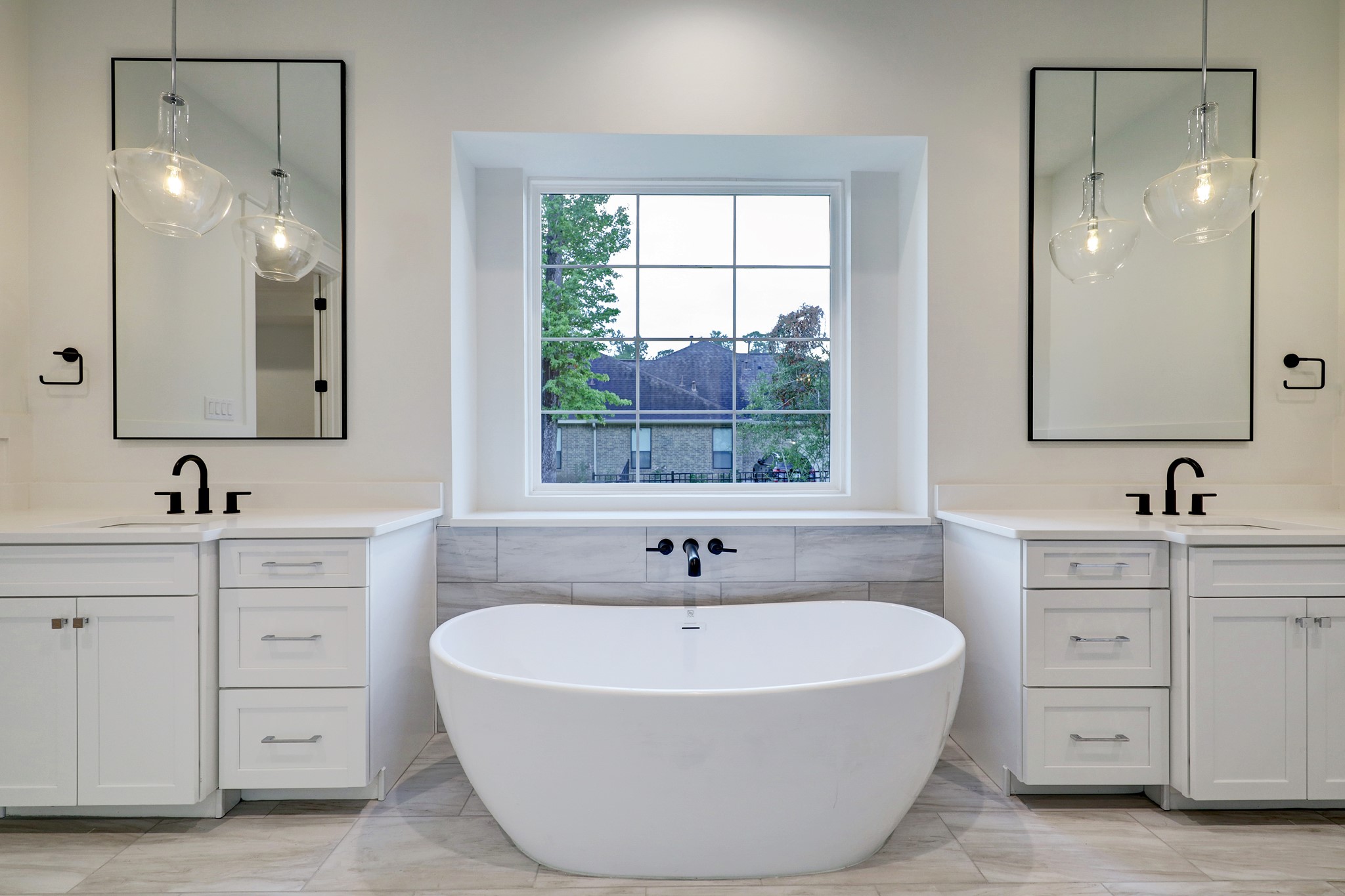 Houston, Texas, 77018, United States, 5 Bedrooms Bedrooms, ,5 BathroomsBathrooms,Residential,For Sale,1827825