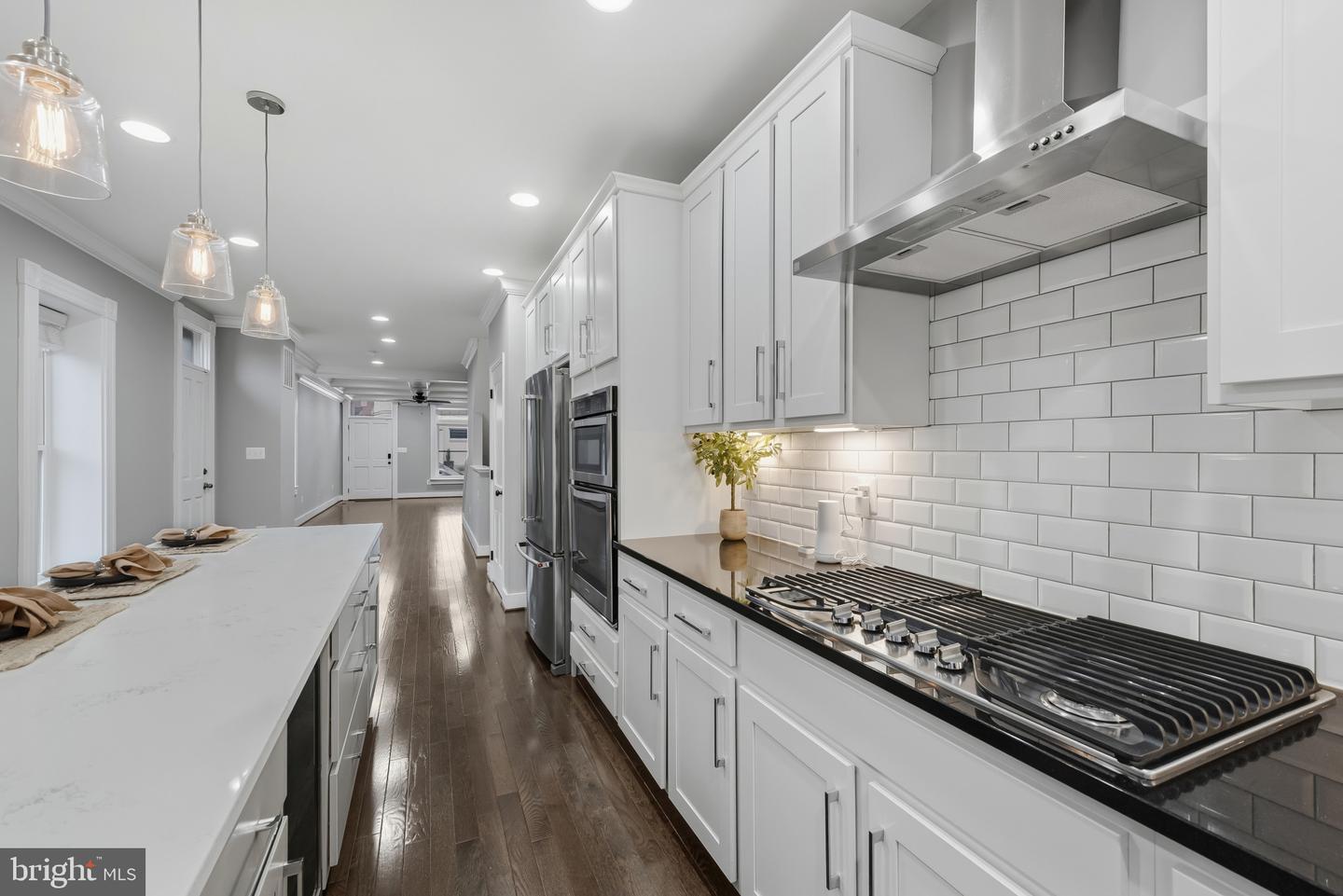 Baltimore, Maryland, 21224, United States, 5 Bedrooms Bedrooms, ,3 BathroomsBathrooms,Residential,For Sale,1999836