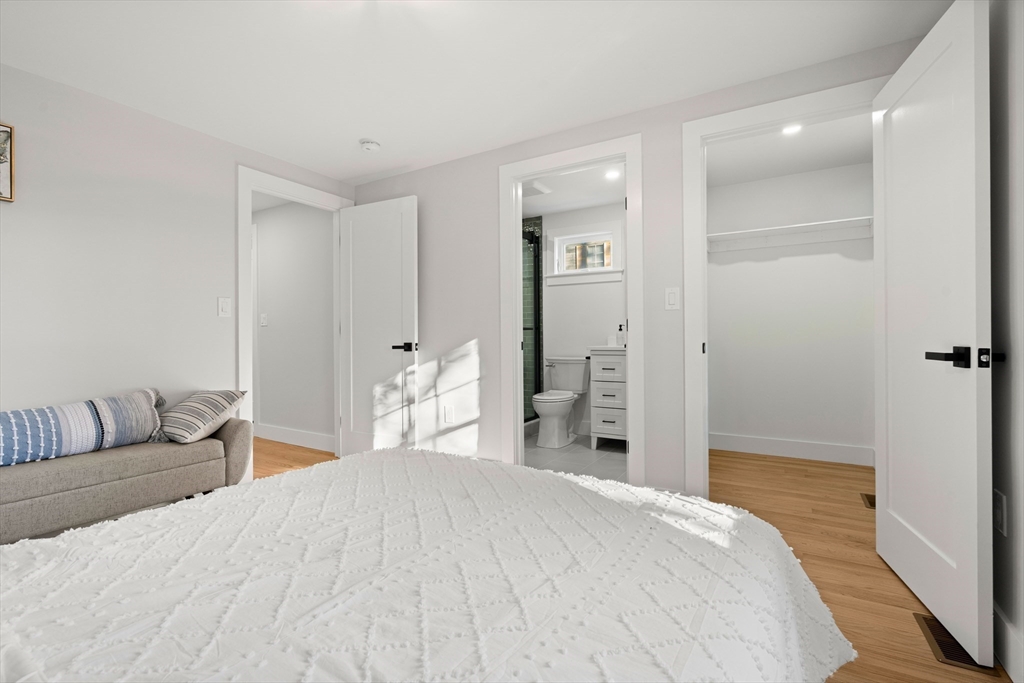 Boston, Massachusetts, 02125, United States, 2 Bedrooms Bedrooms, ,3 BathroomsBathrooms,Residential,For Sale,1995949