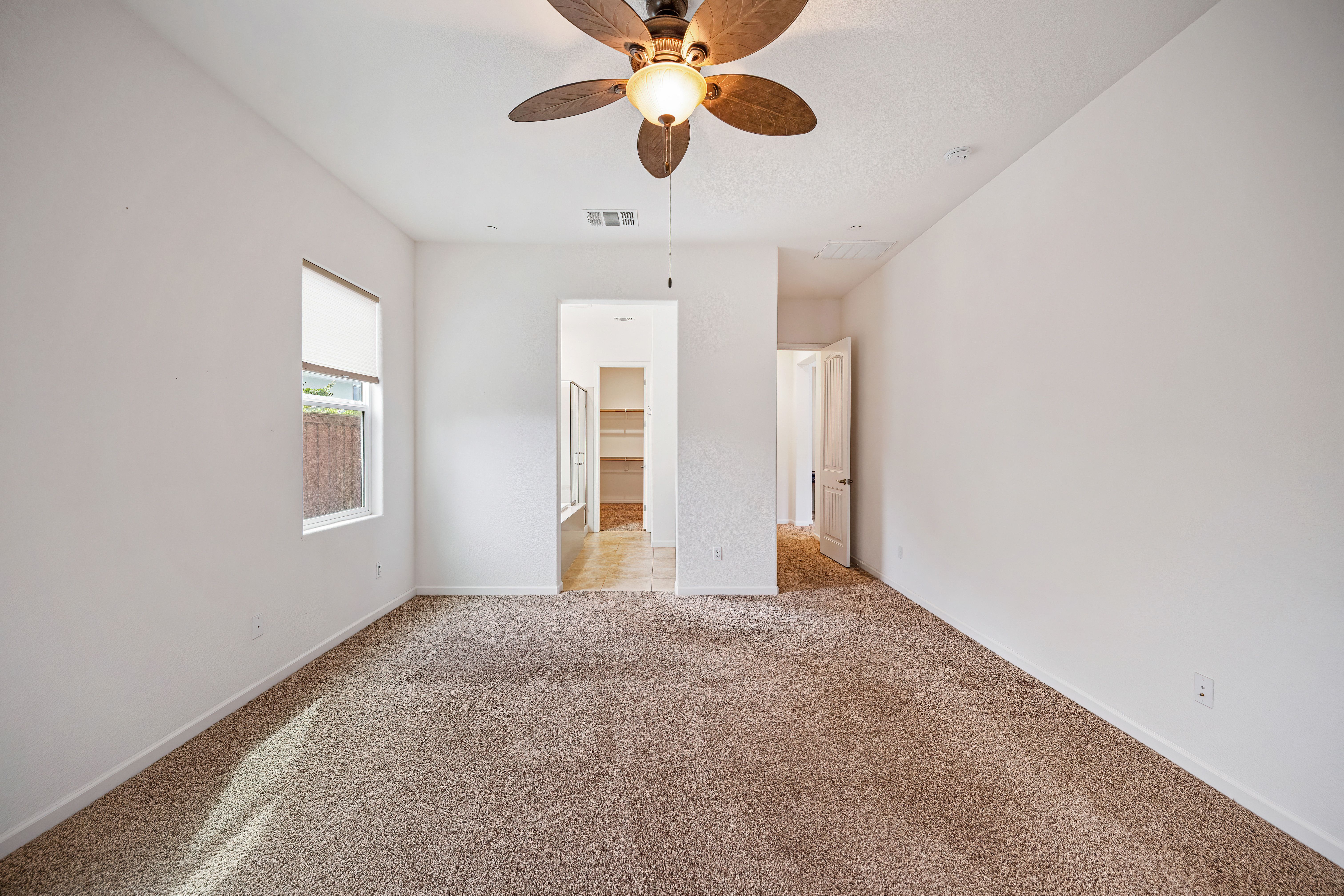  3911 Don River Lane, Sacramento, CA 95834 - 物件實景