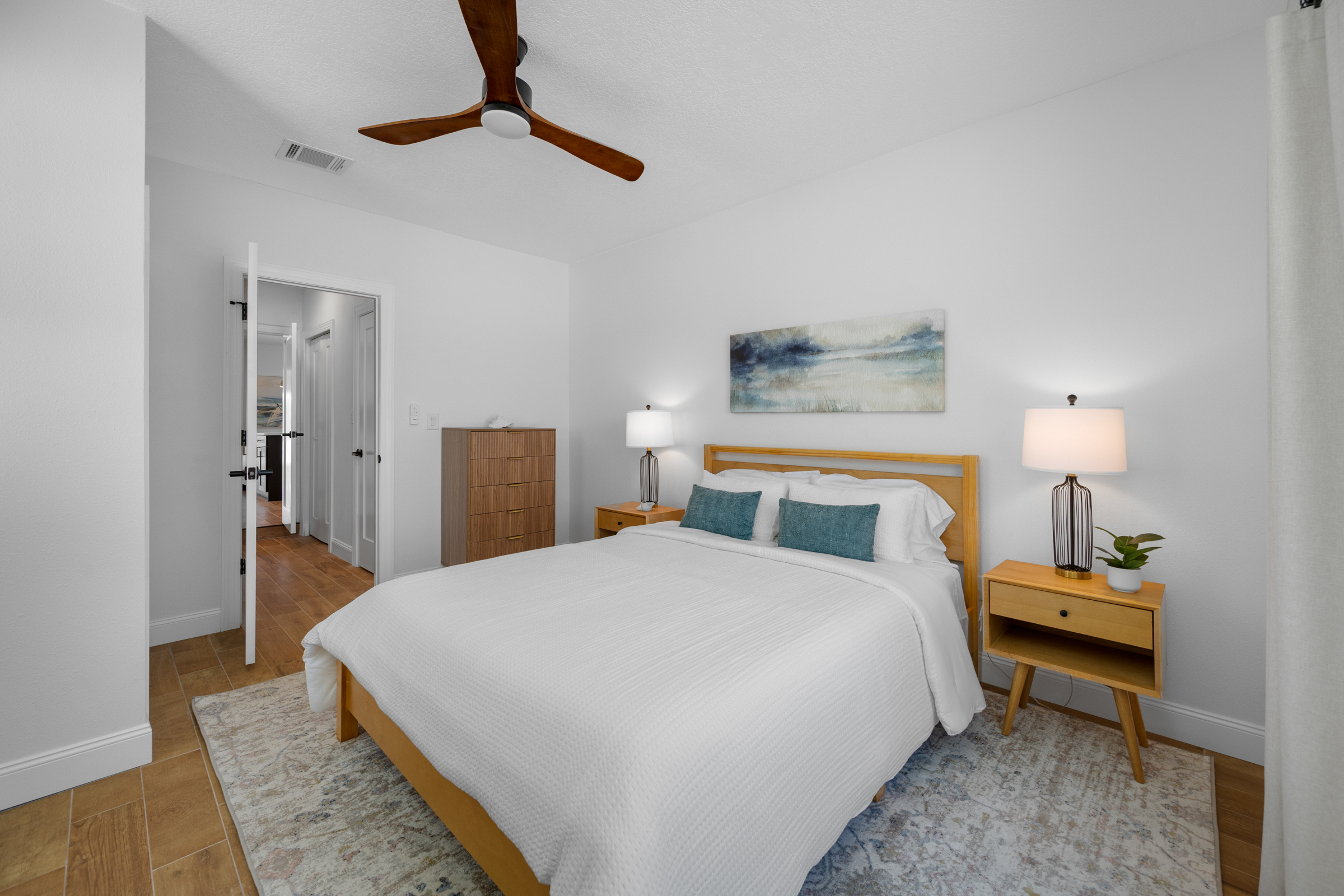 St Petersburg, Florida, 33707, United States, 3 Bedrooms Bedrooms, ,2 BathroomsBathrooms,Residential,For Sale,2034838