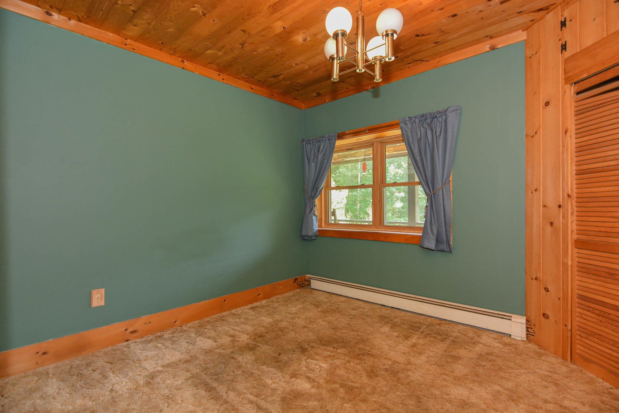 Bradford, New Hampshire, 03221, United States, 3 Bedrooms Bedrooms, ,2 BathroomsBathrooms,Residential,For Sale,1856760