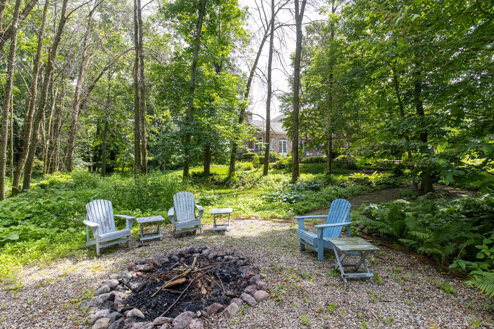 Hortonville, Wisconsin, 54944, United States, 4 Bedrooms Bedrooms, ,6 BathroomsBathrooms,Residential,For Sale,1983735