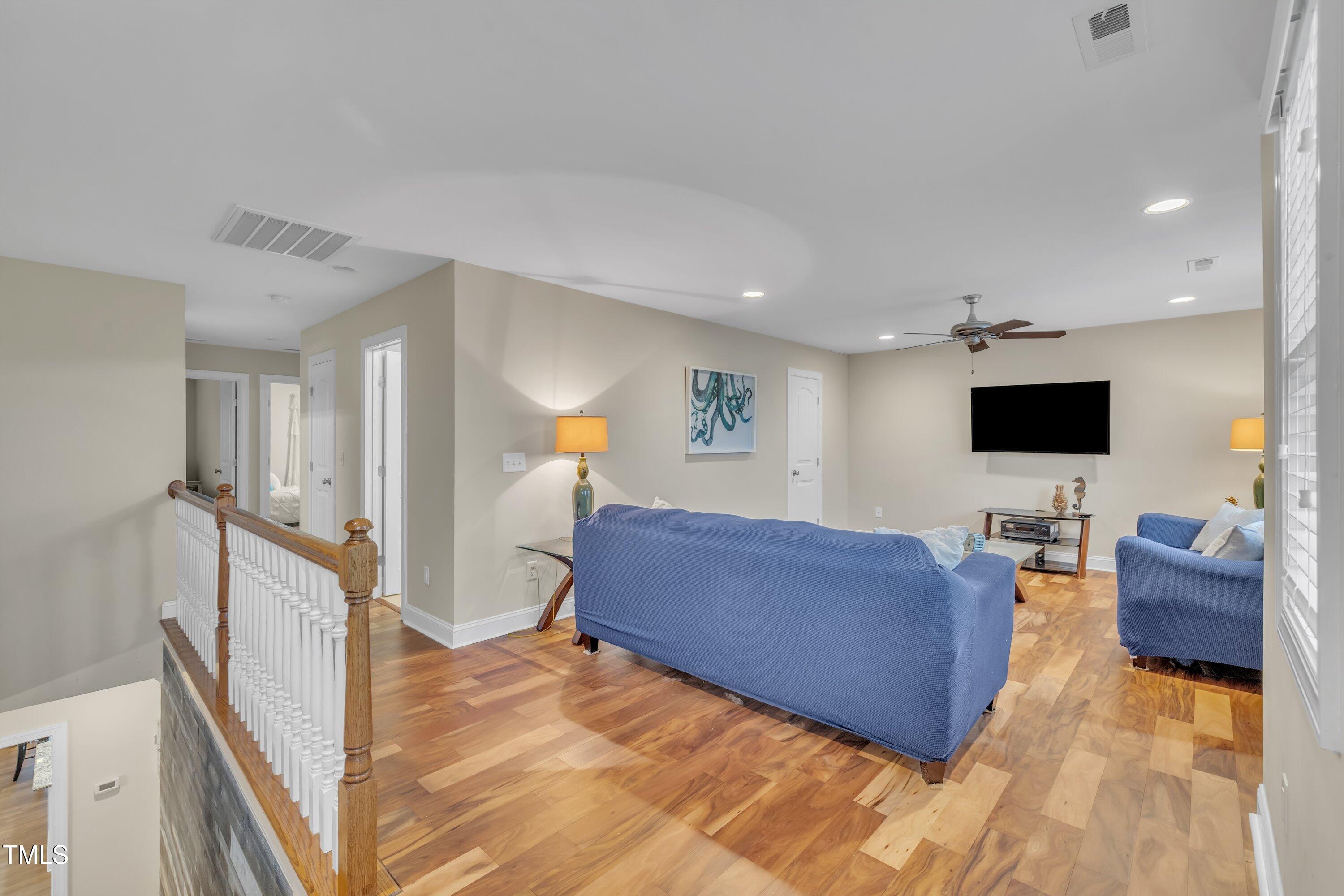 Wendell, North Carolina, 27591, United States, 5 Bedrooms Bedrooms, ,3 BathroomsBathrooms,Residential,For Sale,1838097