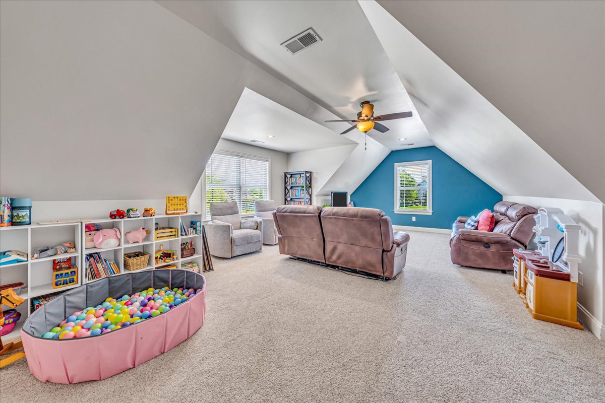Murfreesboro, Tennessee, 37128, United States, 4 Bedrooms Bedrooms, ,4 BathroomsBathrooms,Residential,For Sale,1921646