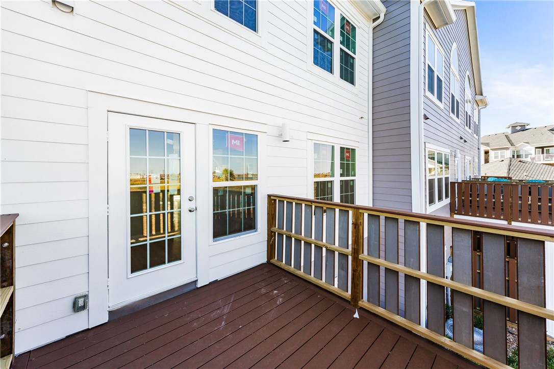 Corpus Christi, Texas, 78418, United States, 4 Bedrooms Bedrooms, ,4 BathroomsBathrooms,Residential,For Sale,1994384