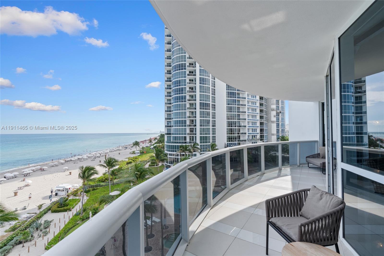 Sunny Isles Beach, Florida, 33160, United States, 3 Bedrooms Bedrooms, ,4 BathroomsBathrooms,Residential,For Sale,1991533