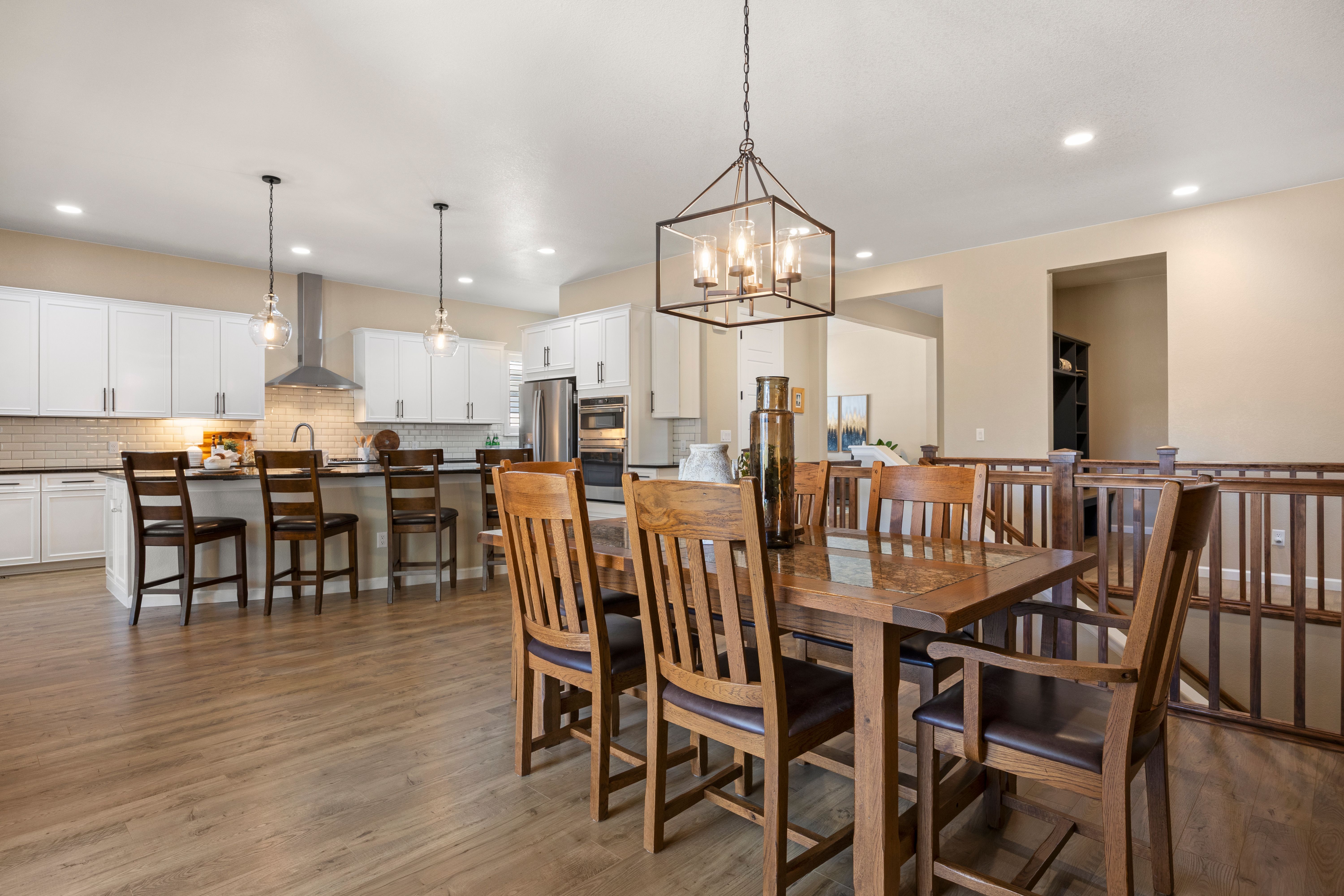  Beautifully Built Ranch Home with over 5,000 Sq Ft of Living Space - 物件實景