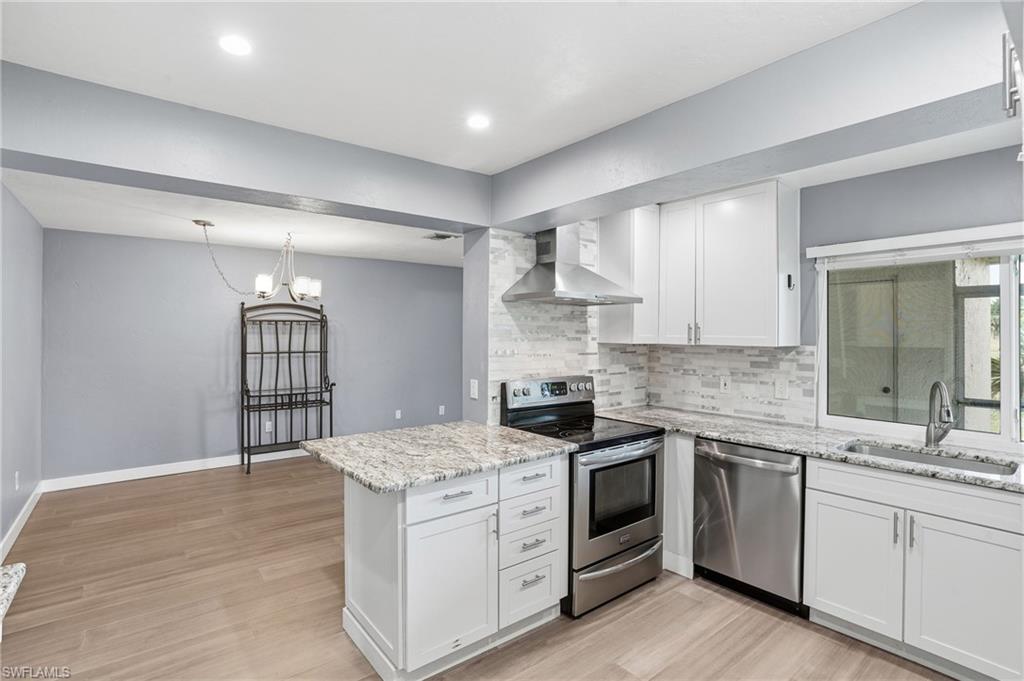 Naples, Florida, 34113, United States, 3 Bedrooms Bedrooms, ,2 BathroomsBathrooms,Residential,For Sale,1989111