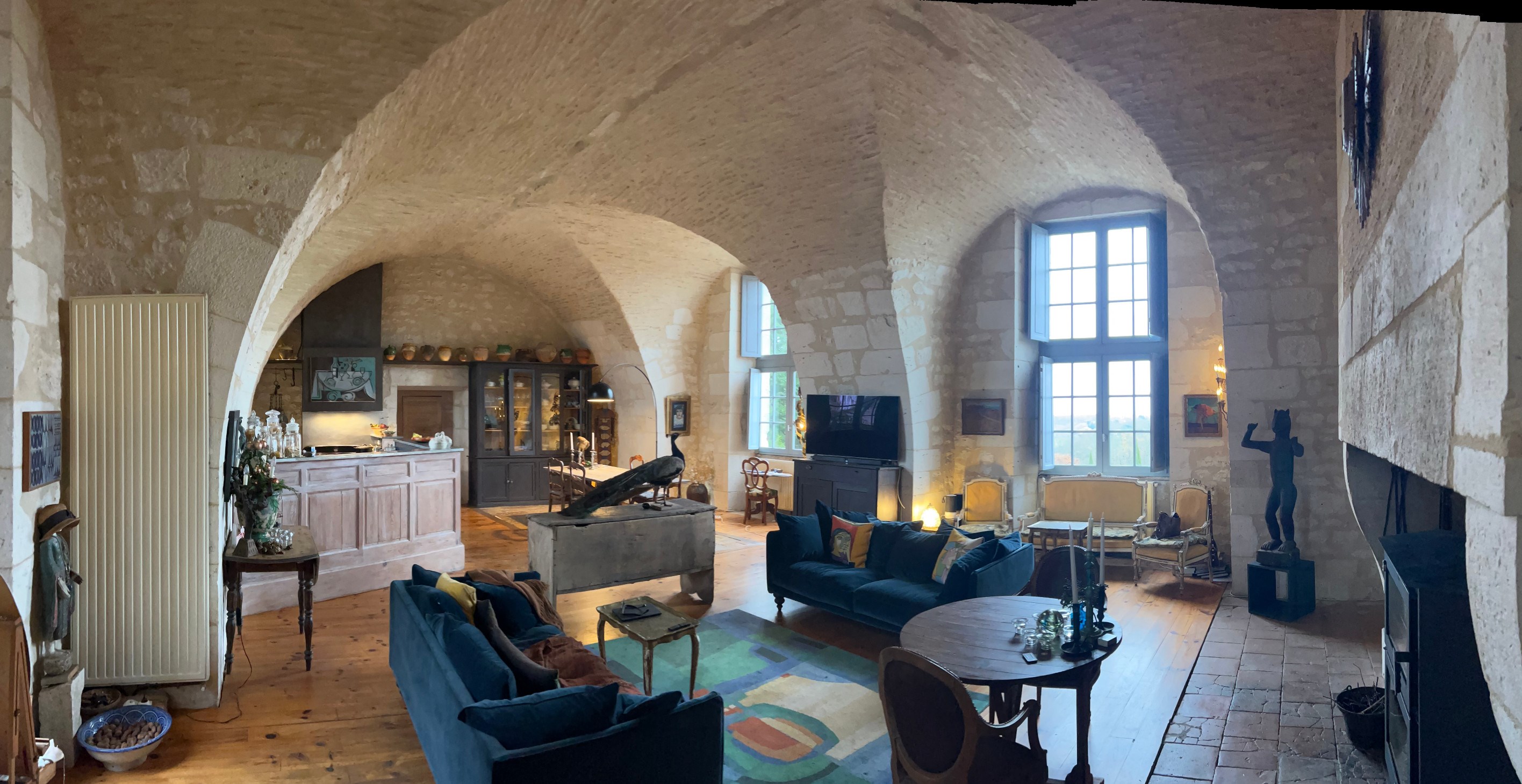  What if you bought the main part of a 17th-century castle - 物件實景